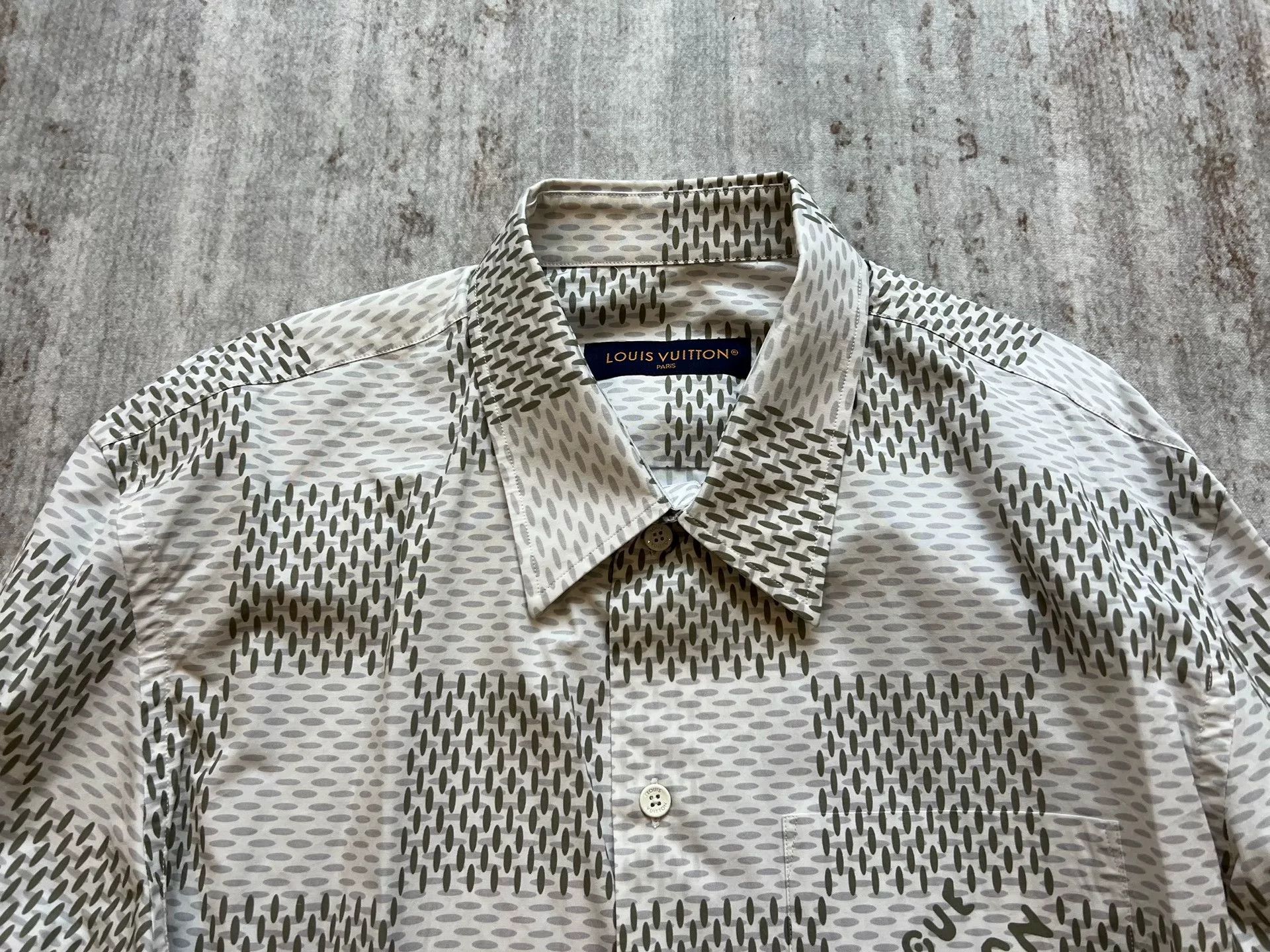 Louis Vuitton Louis Vuitton 2024 White Checkerboard Print Shirt Size US XXL / EU 58 / 5 - 2 Thumbnail