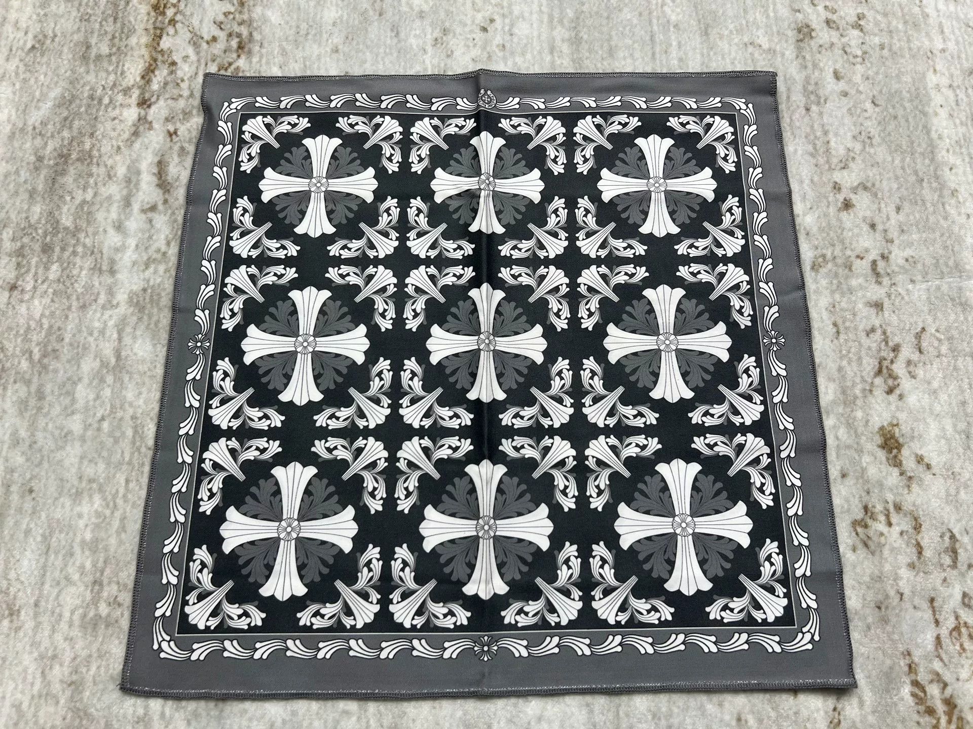 Chrome Hearts Chrome Hearts Cross Pattern Square Scarf Size ONE SIZE - 7 Thumbnail