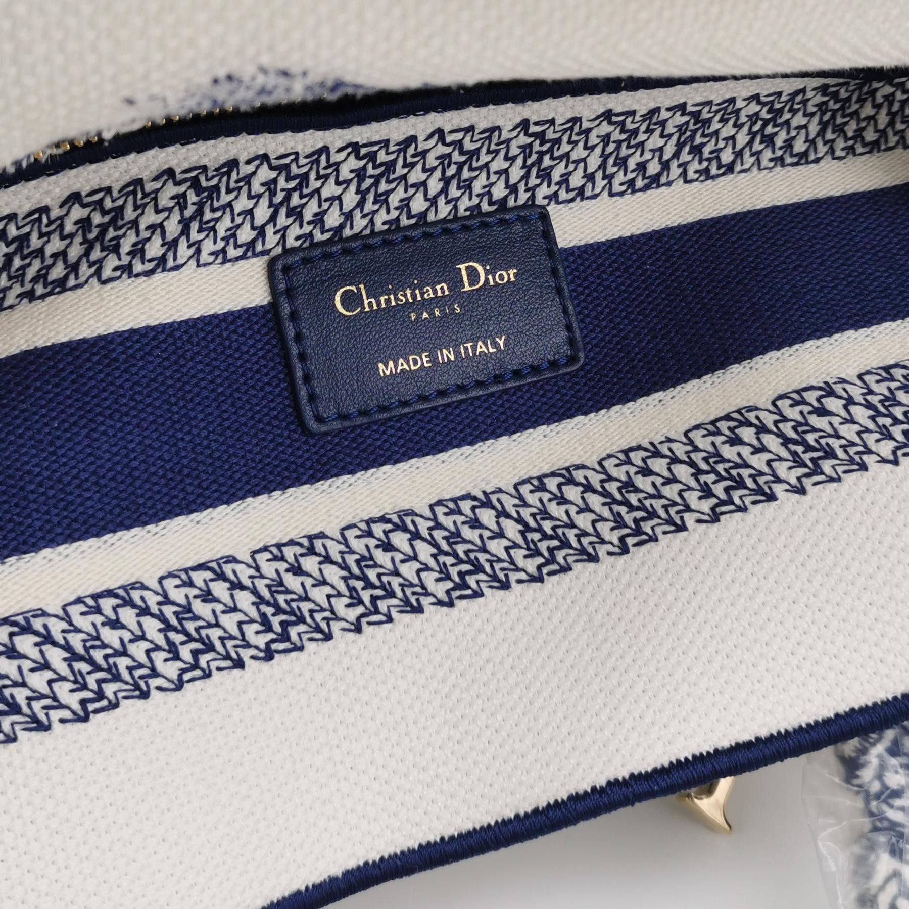 Dior Dior Women os Shoulder Bags Size ONE SIZE - 8 Thumbnail