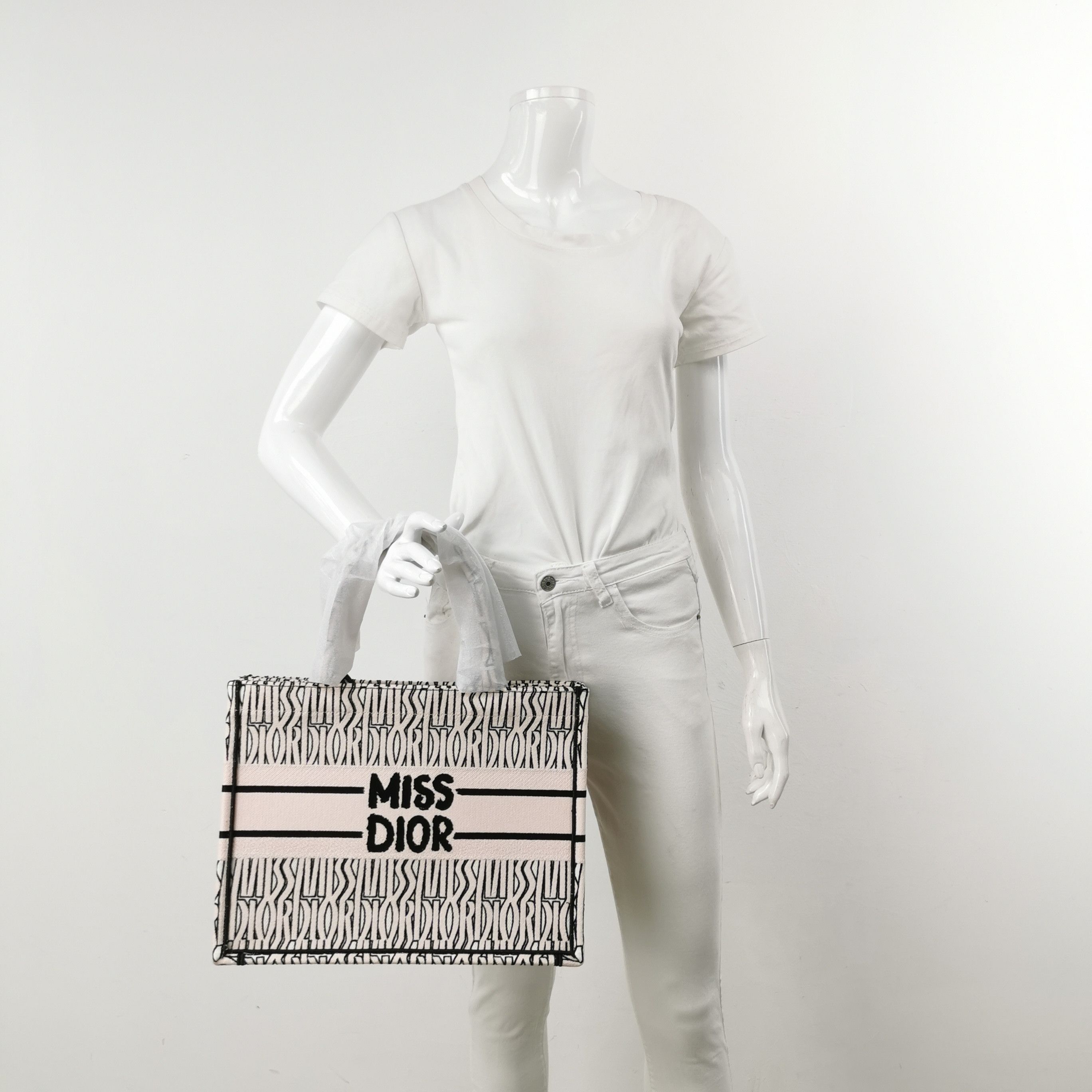 Dior Dior Women os Tote Bags Size ONE SIZE - 2 Thumbnail