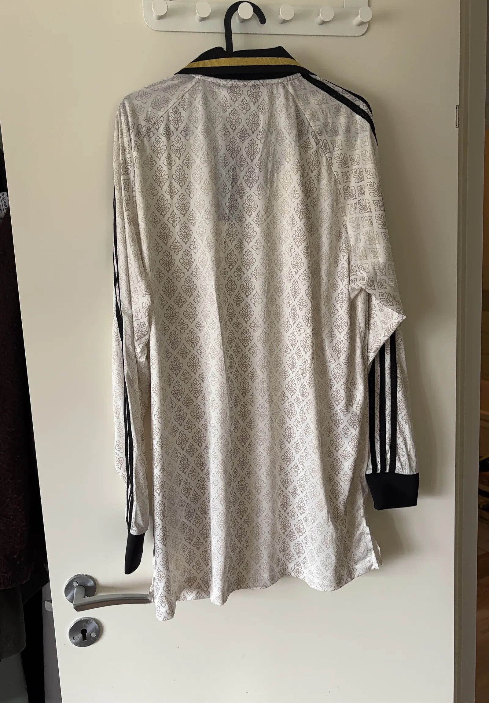 Adidas Adidas Sweater Size M / US 6-8 / IT 42-44 - 4 Thumbnail