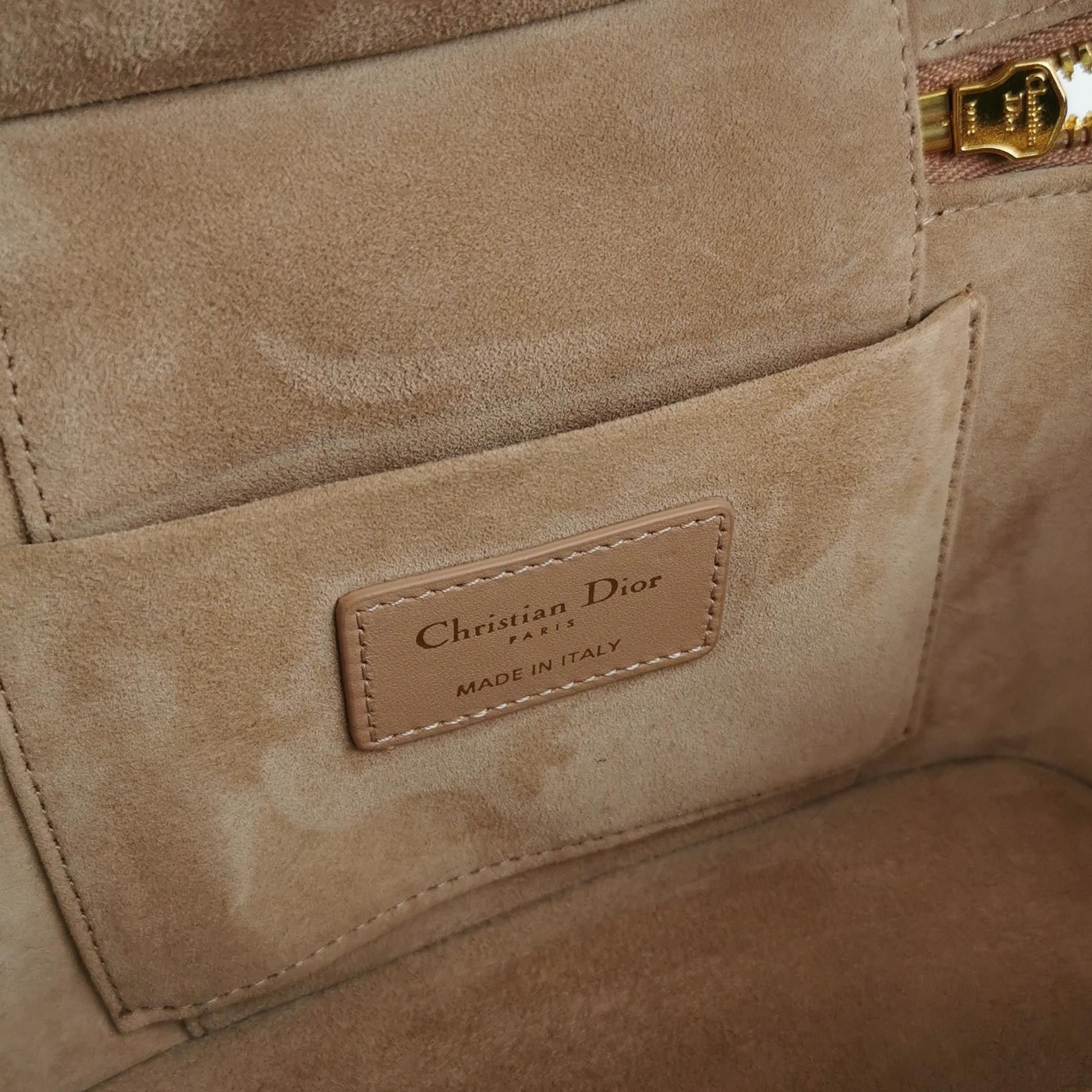 Dior Dior Women os Crossbody Bags Size ONE SIZE - 8 Thumbnail