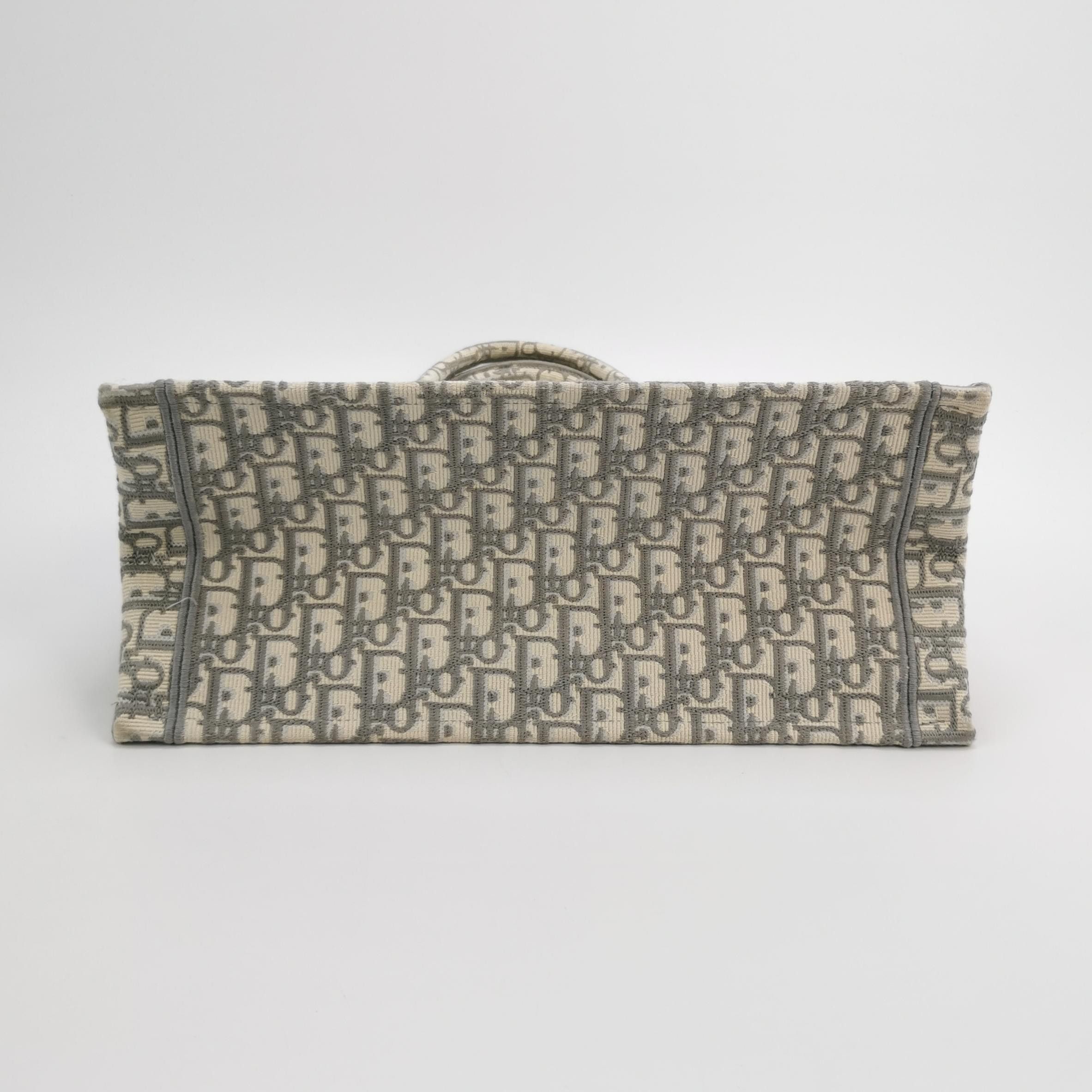Dior Dior Women os Tote Bags Size ONE SIZE - 6 Thumbnail