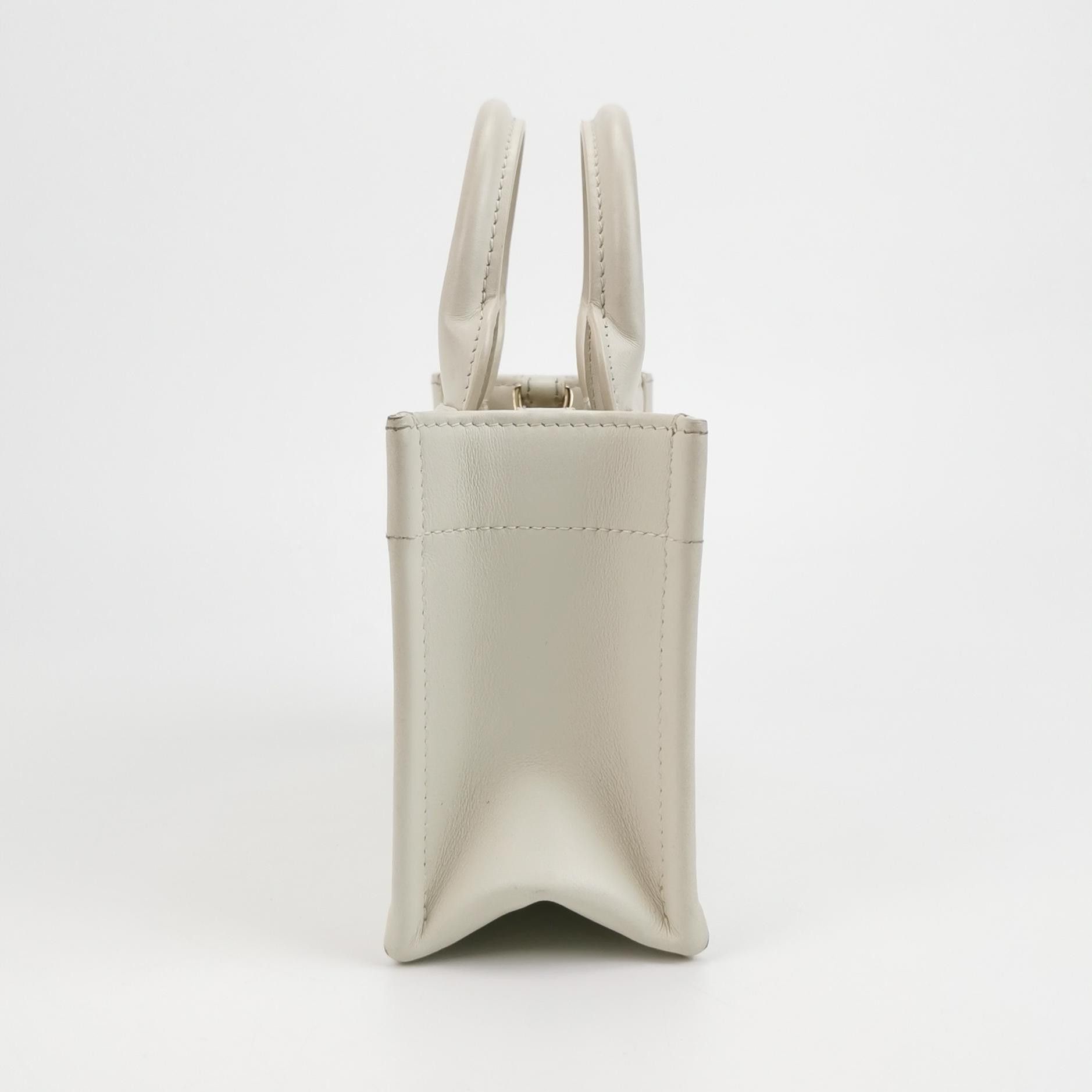 Dior Dior Women os Tote Bags Size ONE SIZE - 4 Thumbnail