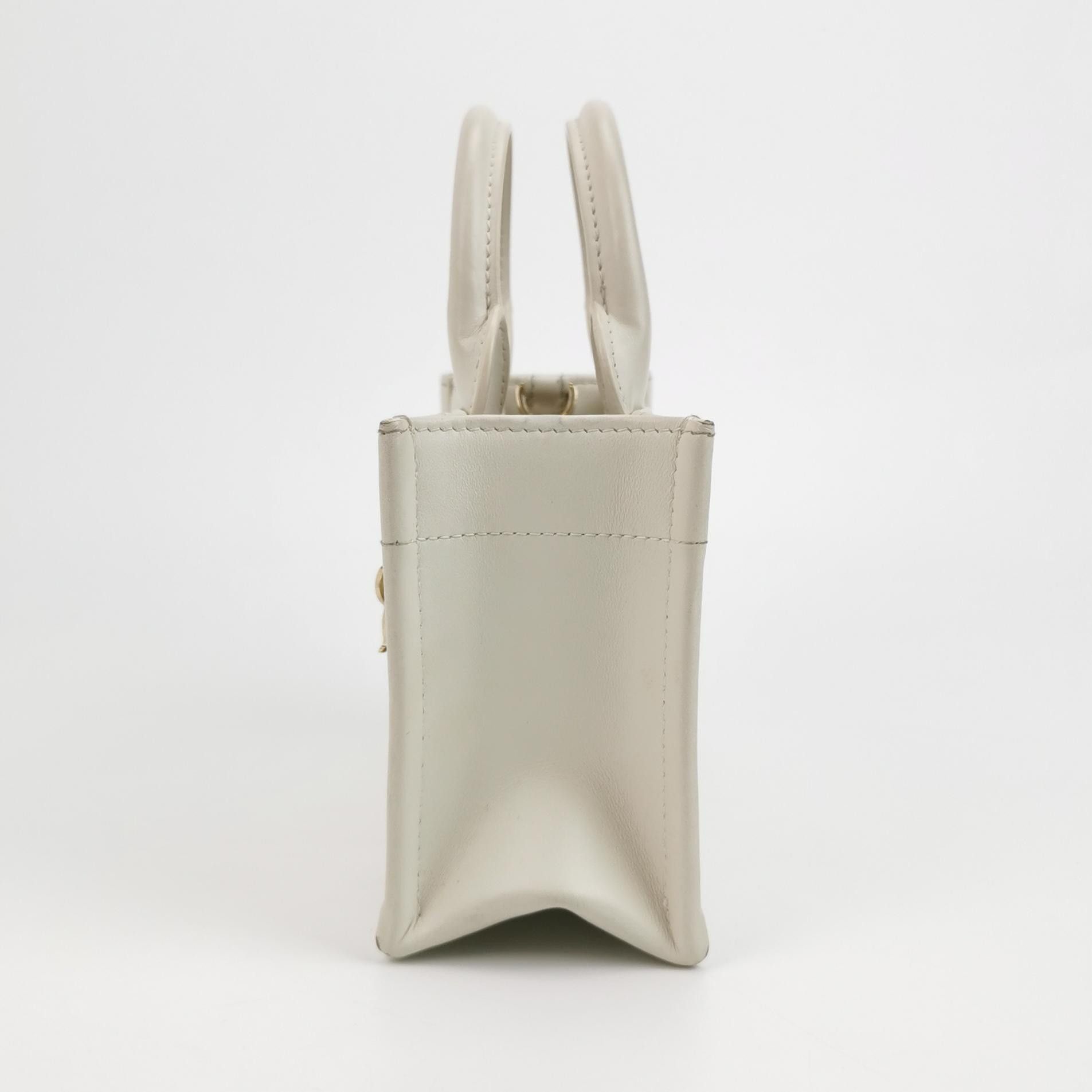 Dior Dior Women os Tote Bags Size ONE SIZE - 3 Thumbnail