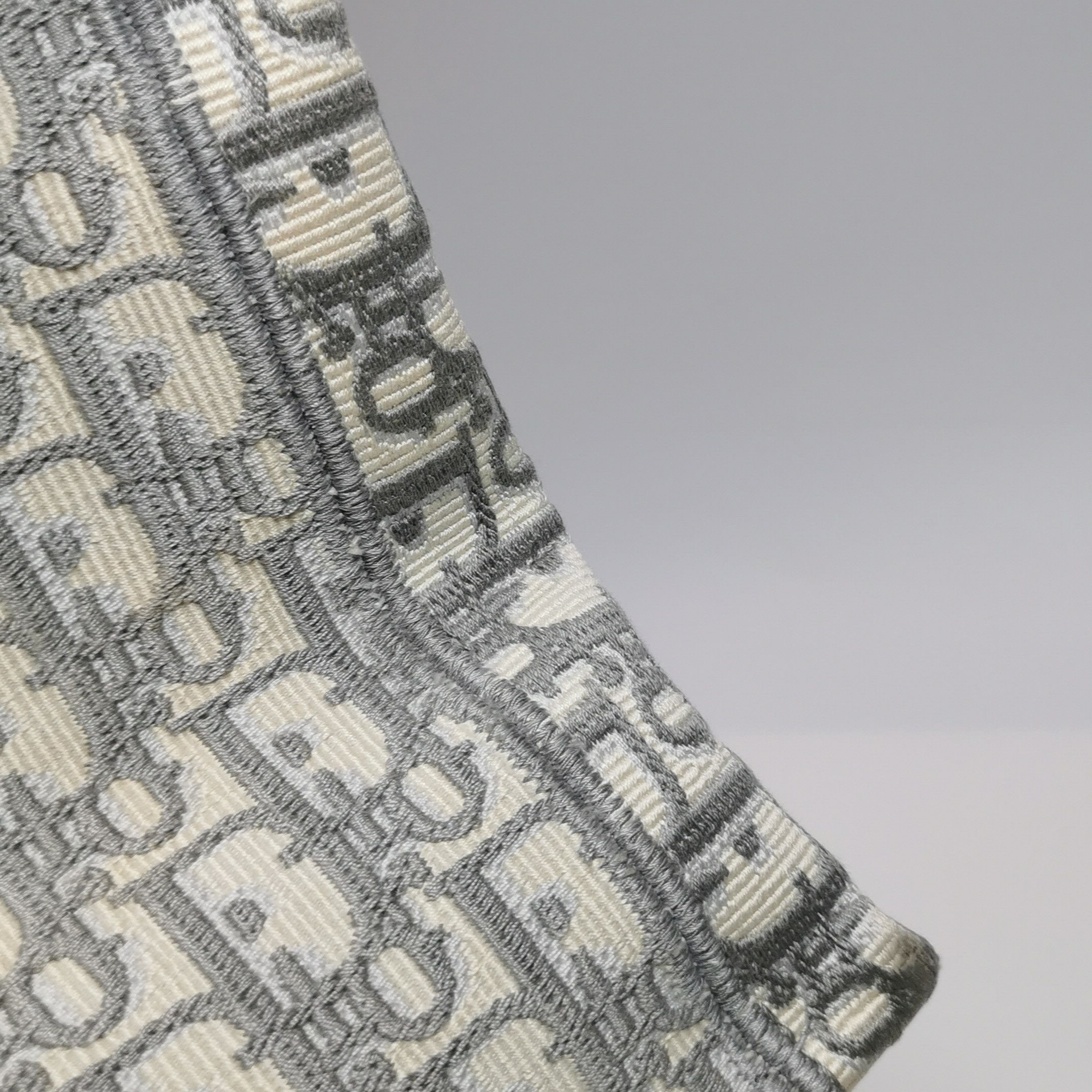 Dior Dior Women os Tote Bags Size ONE SIZE - 19 Thumbnail