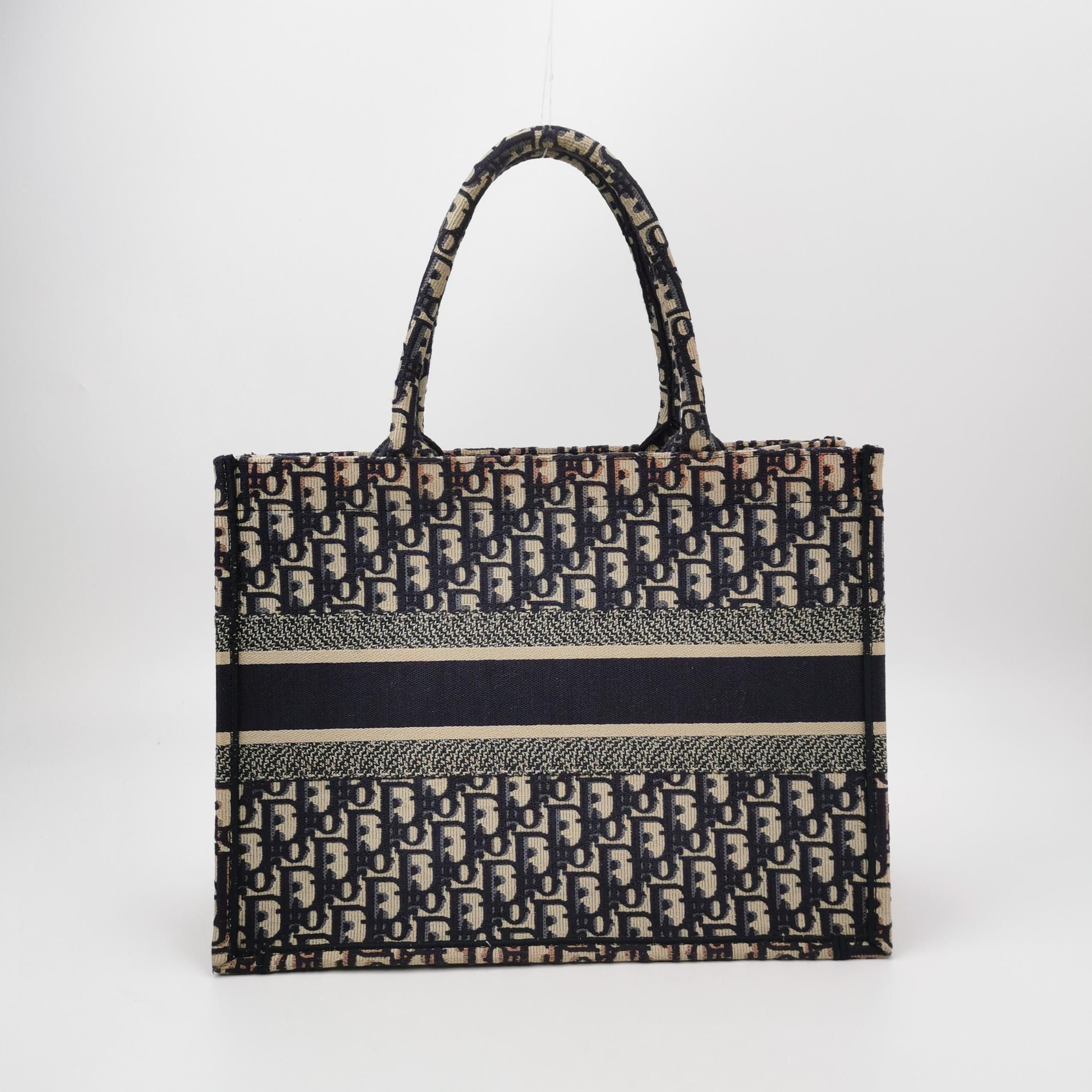 Dior Dior Women os Tote Bags Size ONE SIZE - 5 Thumbnail