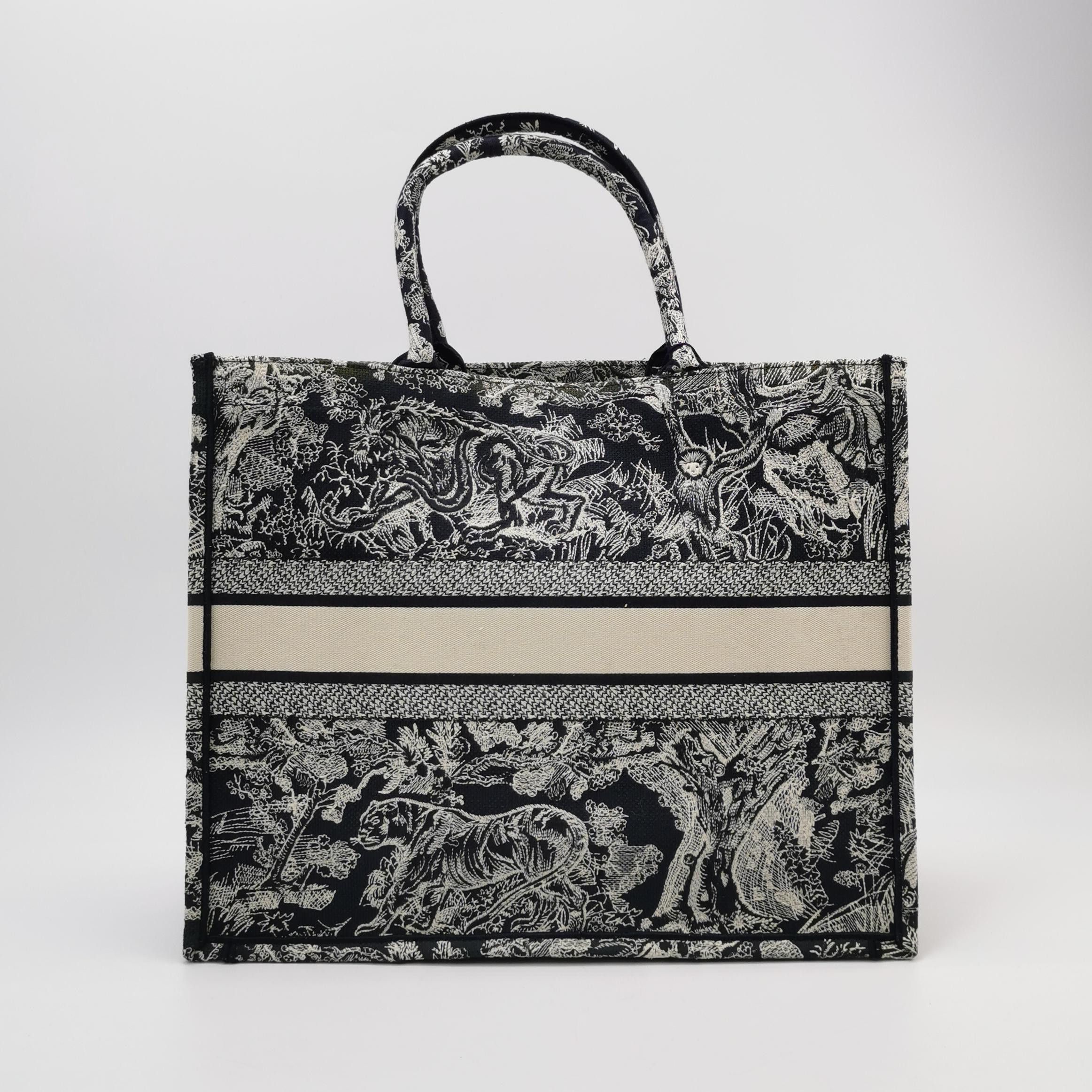 Dior Dior Women os Tote Bags Size ONE SIZE - 5 Thumbnail