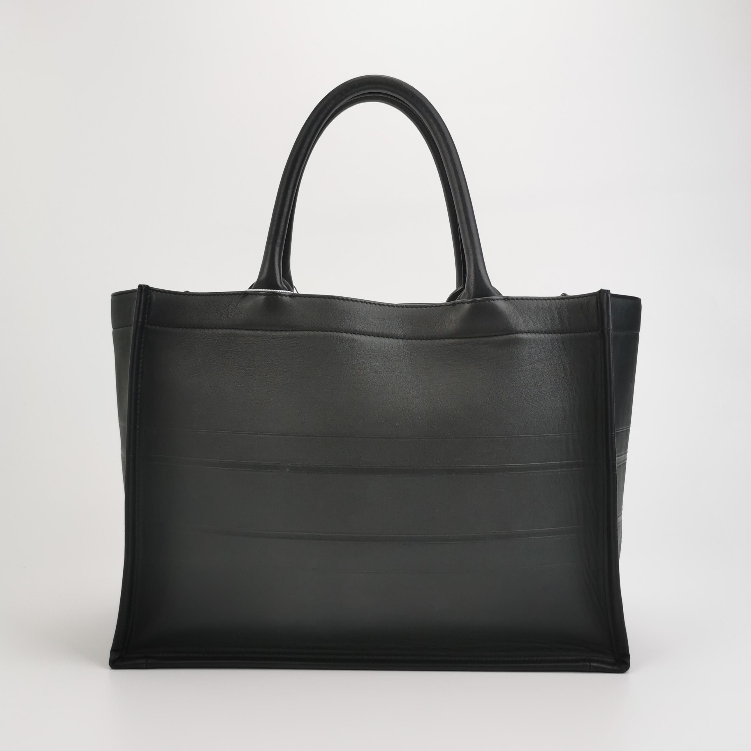 Dior Dior Women os Tote Bags Size ONE SIZE - 5 Thumbnail