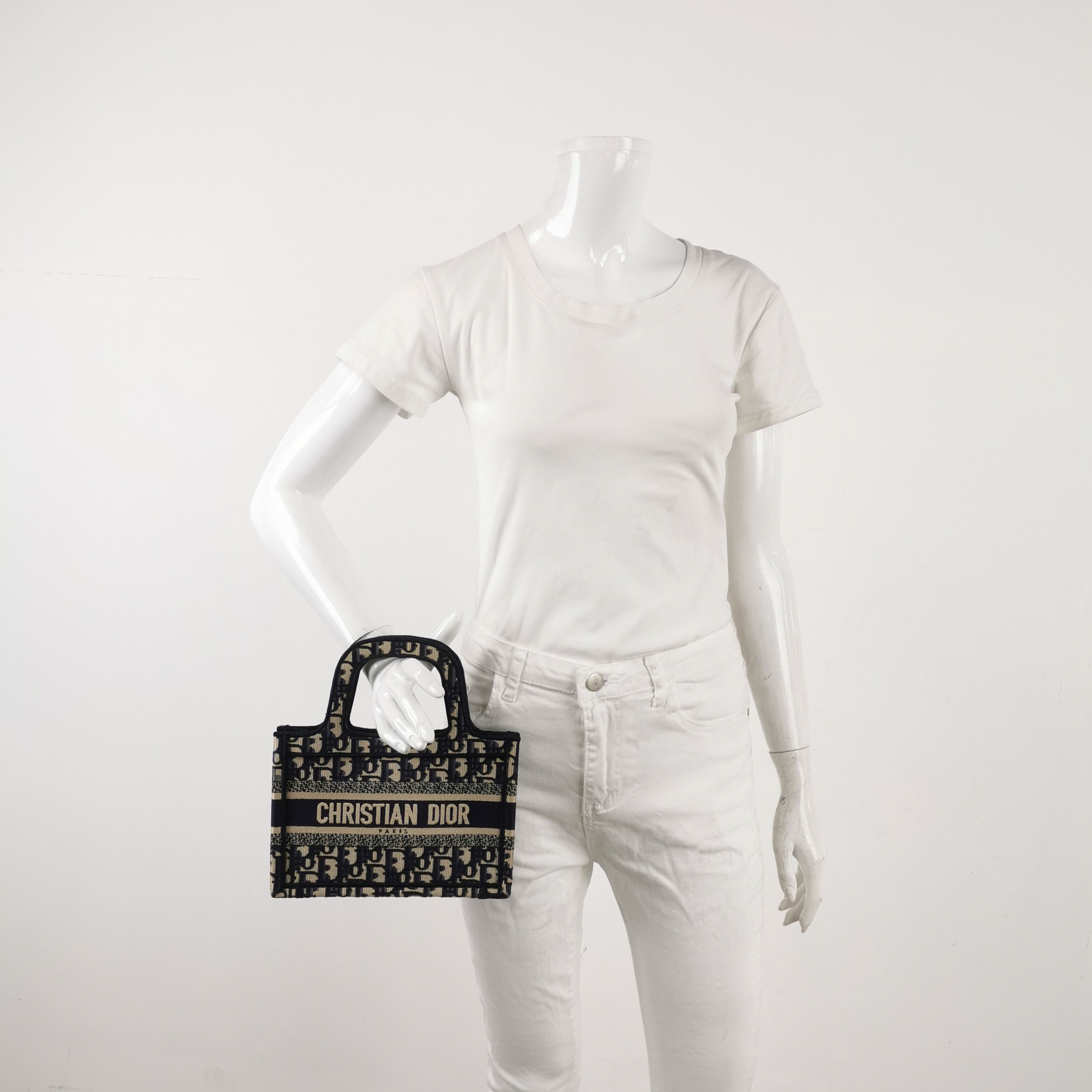 Dior Dior Women os Tote Bags Size ONE SIZE - 2 Thumbnail