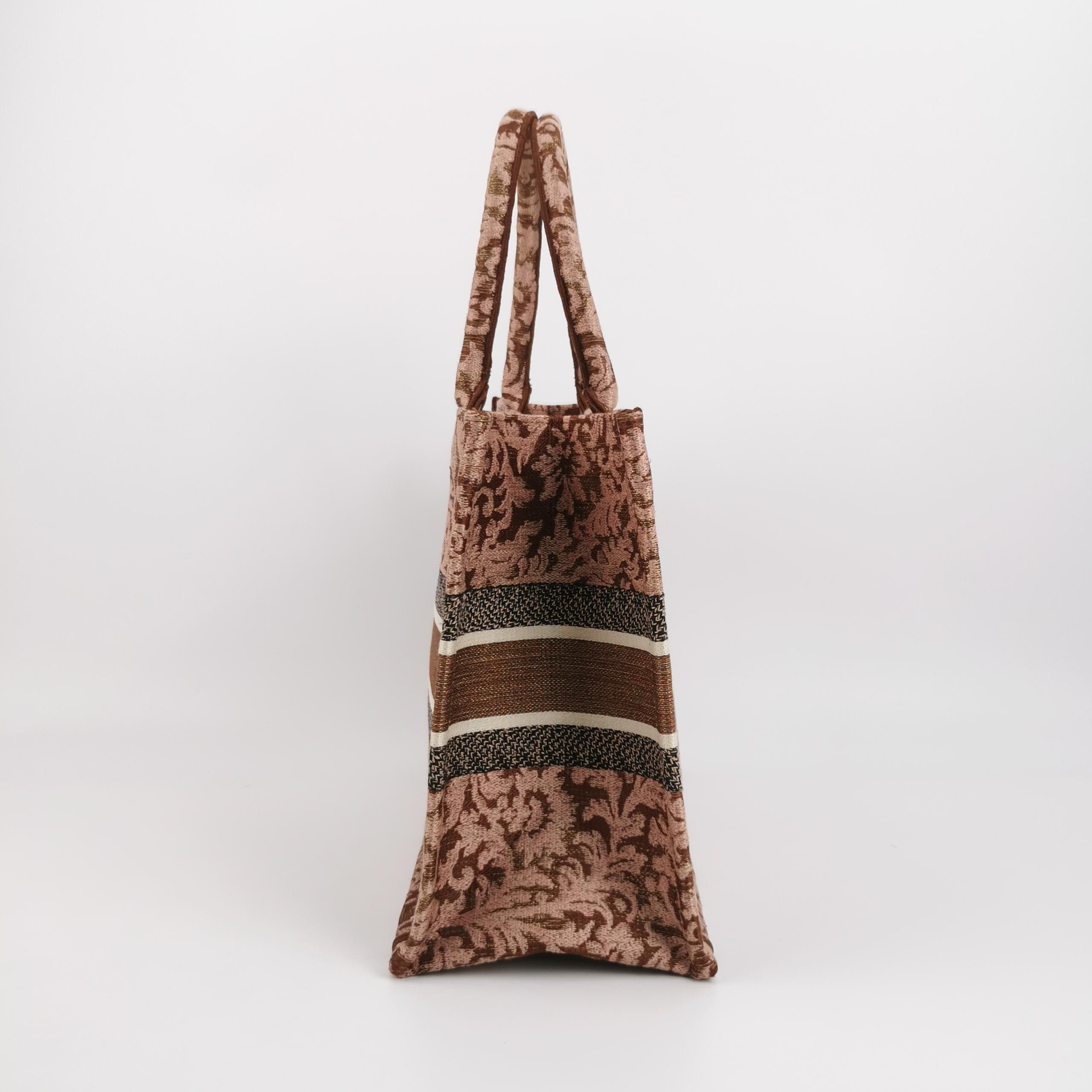Dior Dior Women os Tote Bags Size ONE SIZE - 4 Thumbnail
