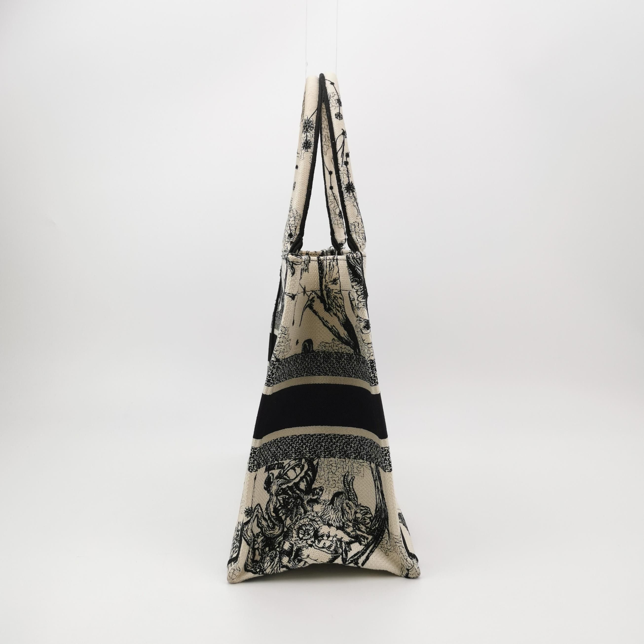 Dior Dior Women os Tote Bags Size ONE SIZE - 4 Thumbnail