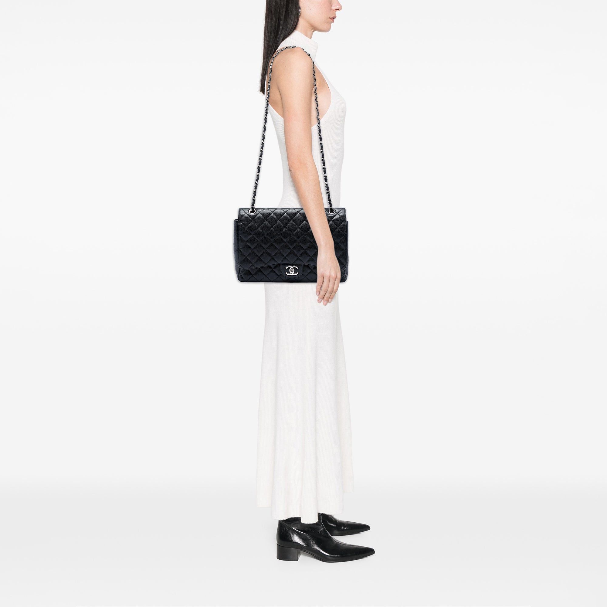 Chanel Maxi Classic Caviar Double Flap Size ONE SIZE - 5 Thumbnail