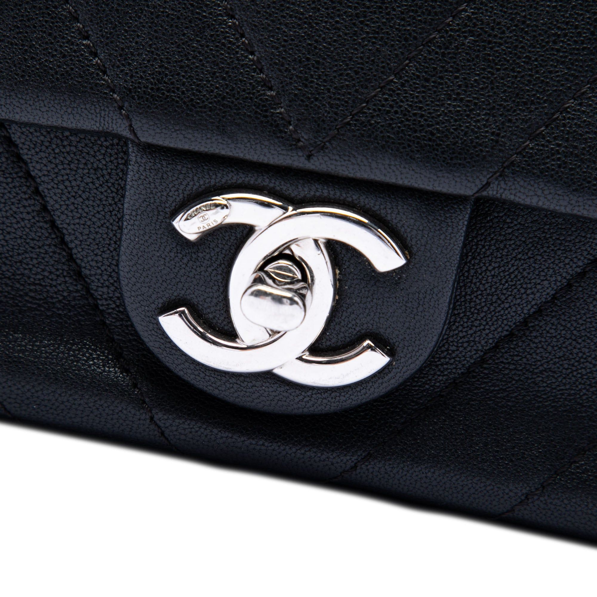 Chanel Mini CC Chevron Calfskin Single Flap Size ONE SIZE - 5 Thumbnail