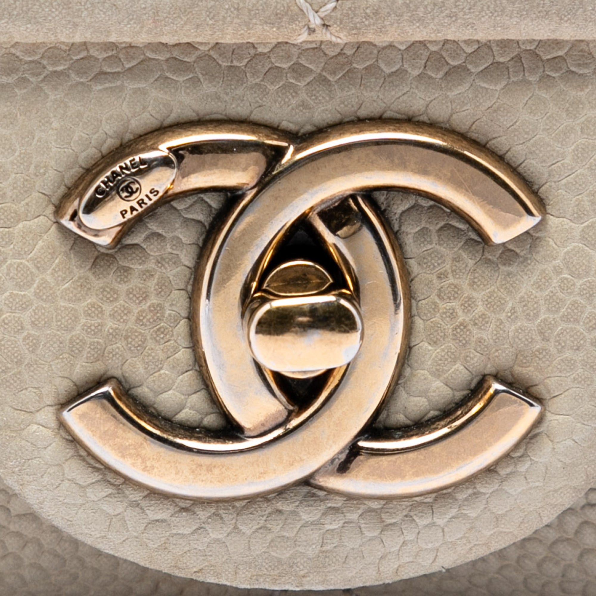 Chanel Medium CC Quilted Caviar Chic Flap Size ONE SIZE - 5 Thumbnail