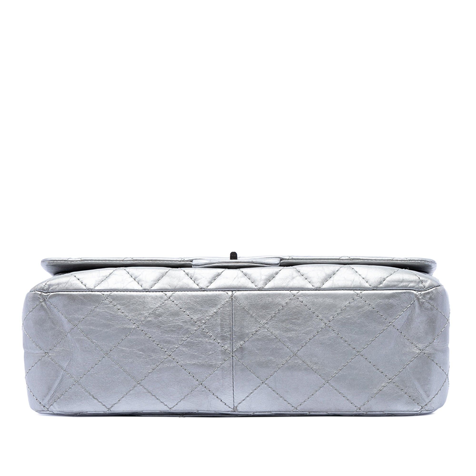 Chanel Quilted Metallic Aged Calfskin Reissue 2.55 Double Flap 227 Size ONE SIZE - 3 Thumbnail