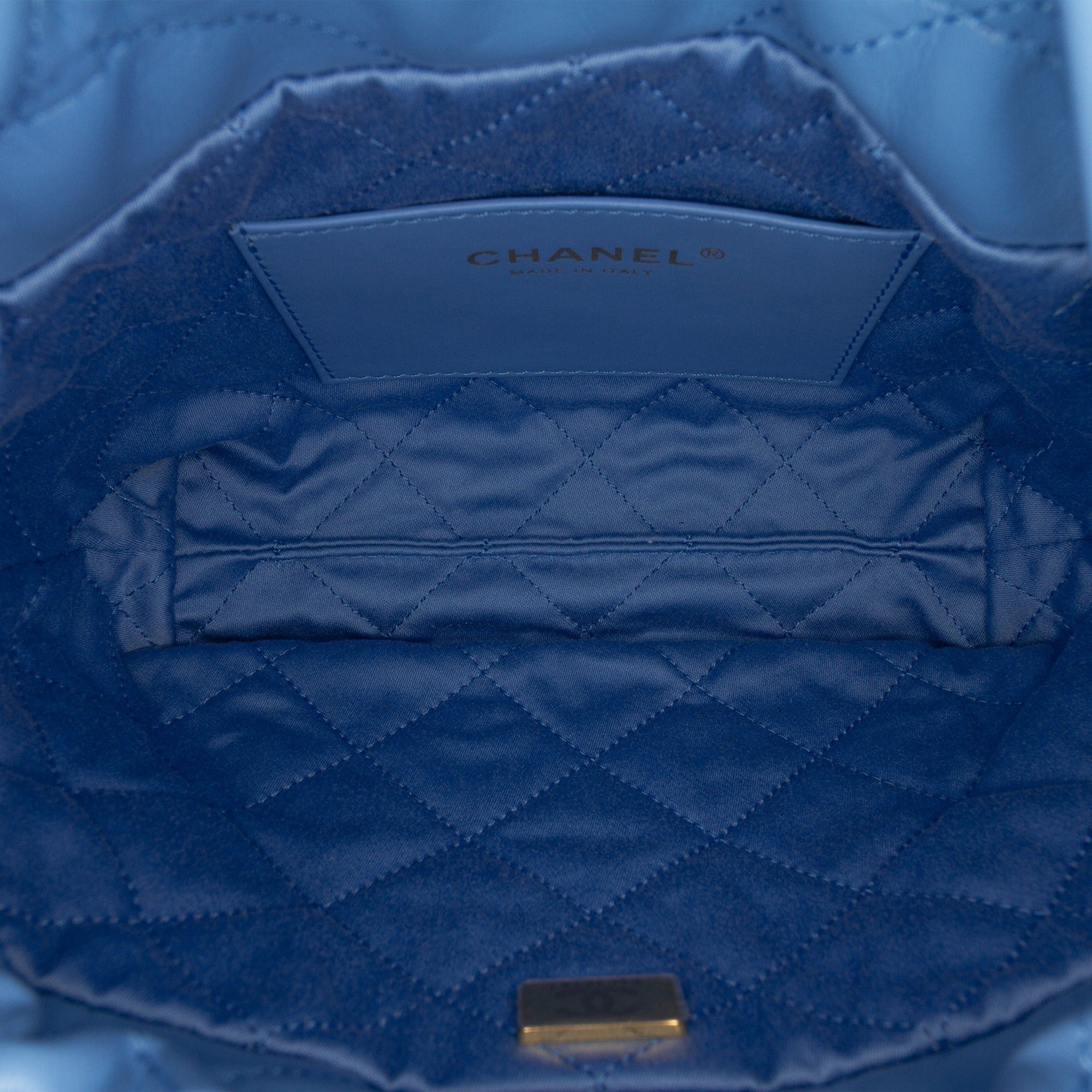 Chanel Mini Shiny Calfskin 22 Handbag Size ONE SIZE - 4 Thumbnail