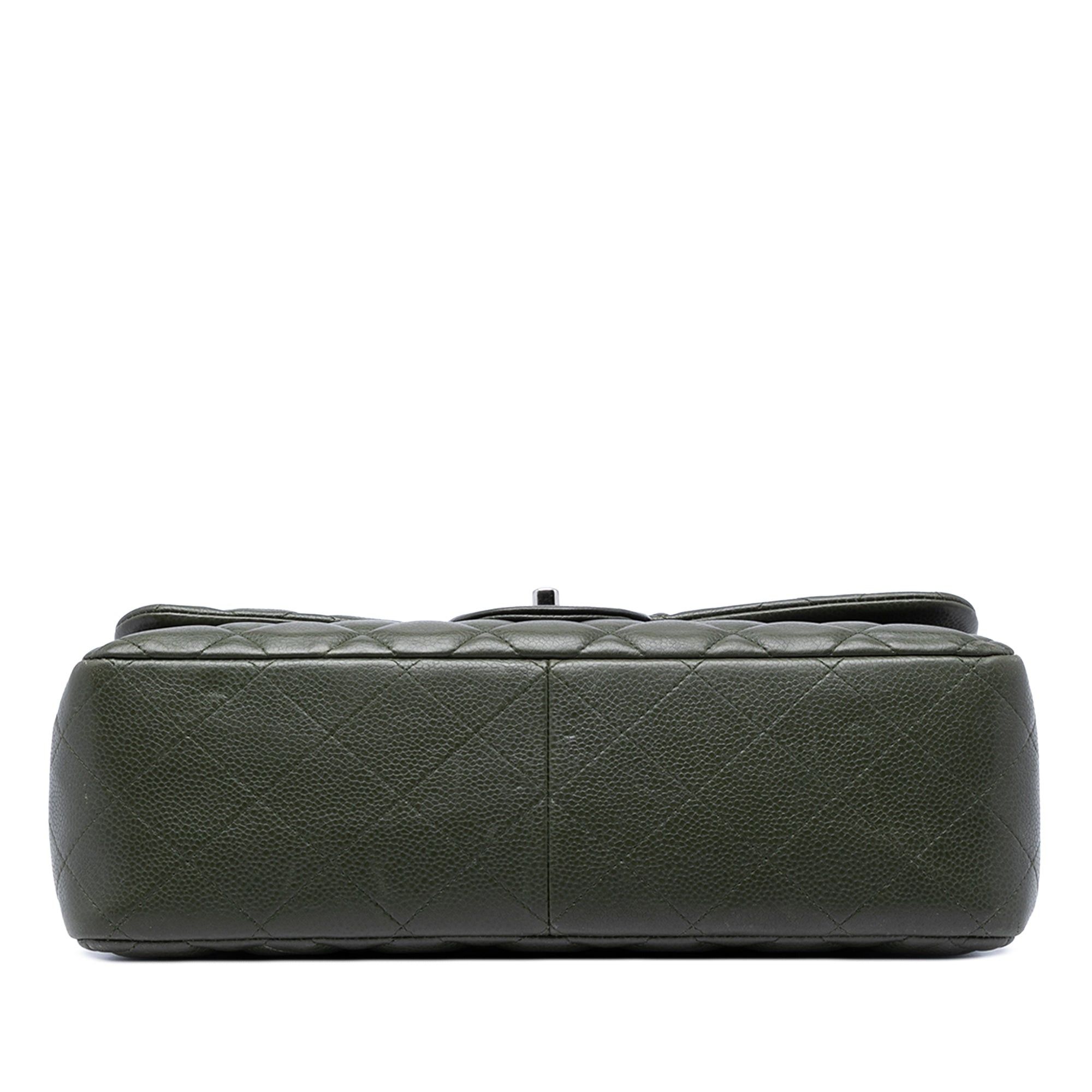 Chanel Jumbo Classic Caviar Double Flap Size ONE SIZE - 3 Thumbnail