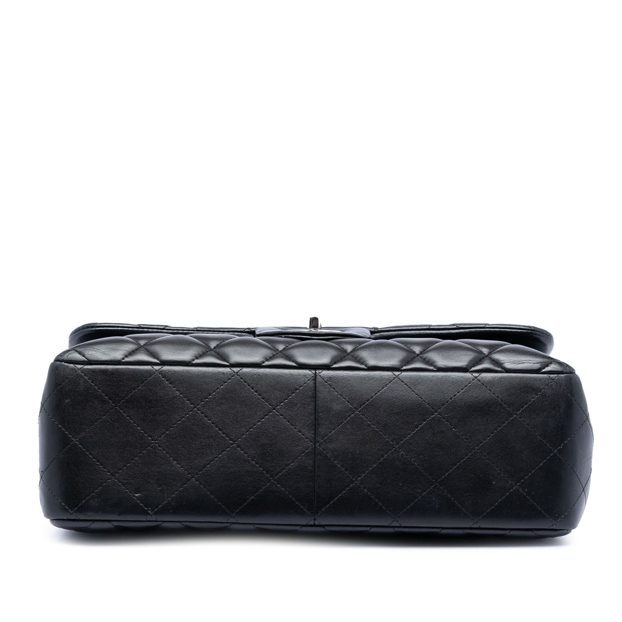Chanel Jumbo Classic Lambskin Double Flap Size ONE SIZE - 3 Thumbnail