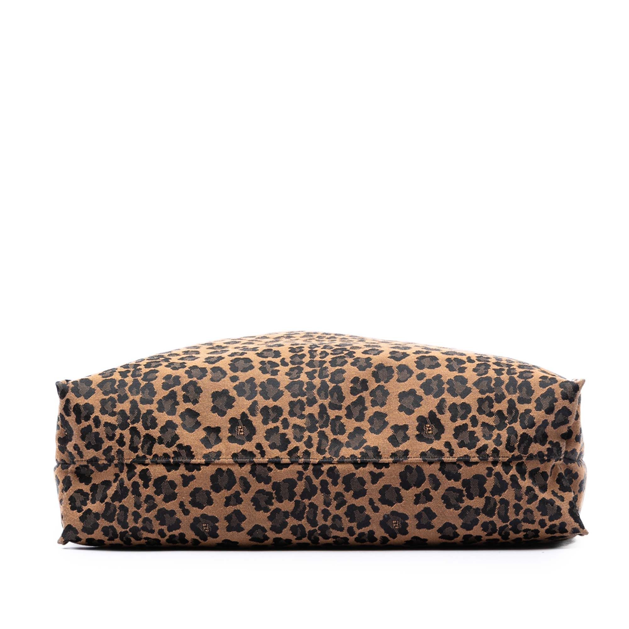 Fendi Leopard Printed Canvas Shopping Tote Size ONE SIZE - 3 Thumbnail