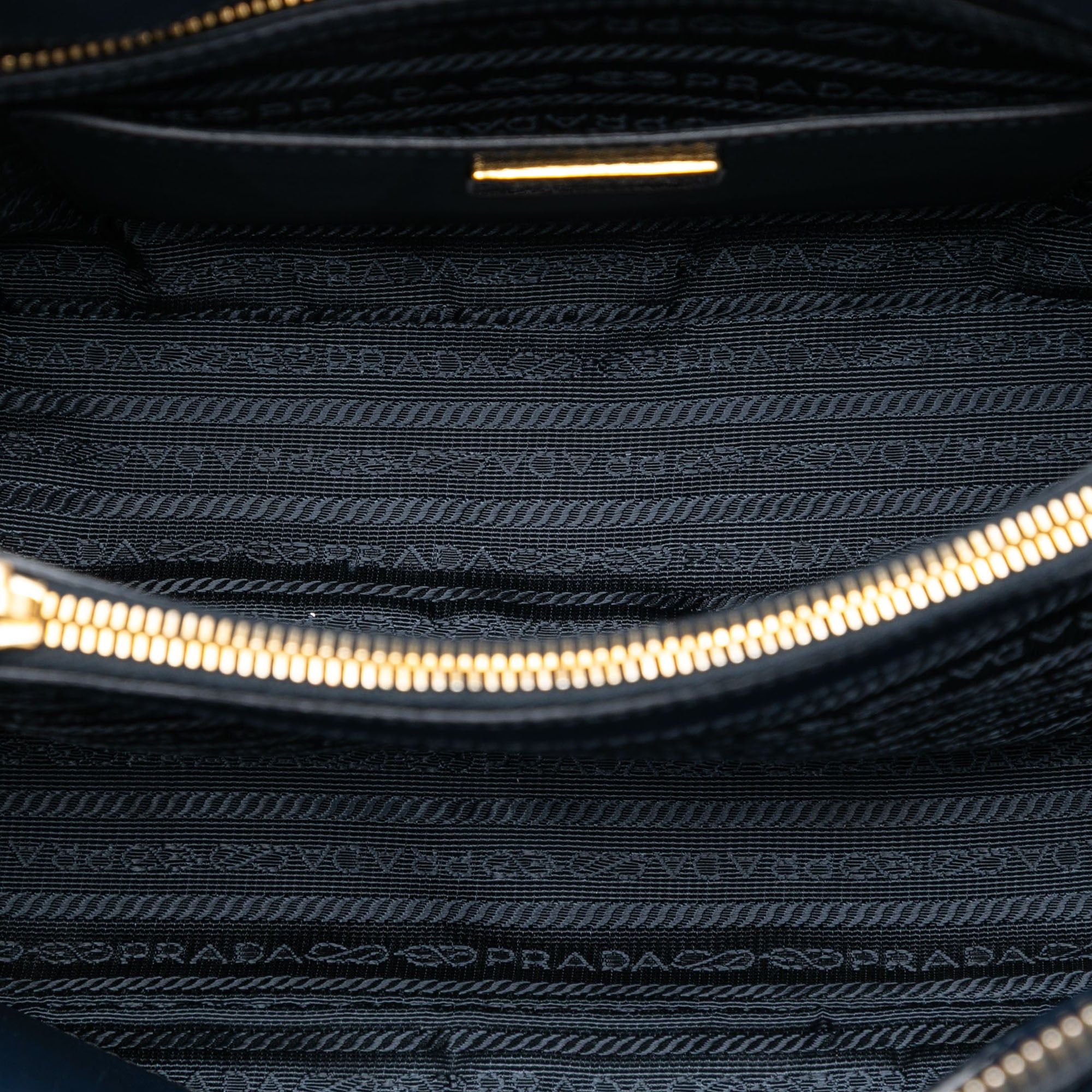 Prada Medium Saffiano Lux Promenade Satchel Size ONE SIZE - 4 Thumbnail