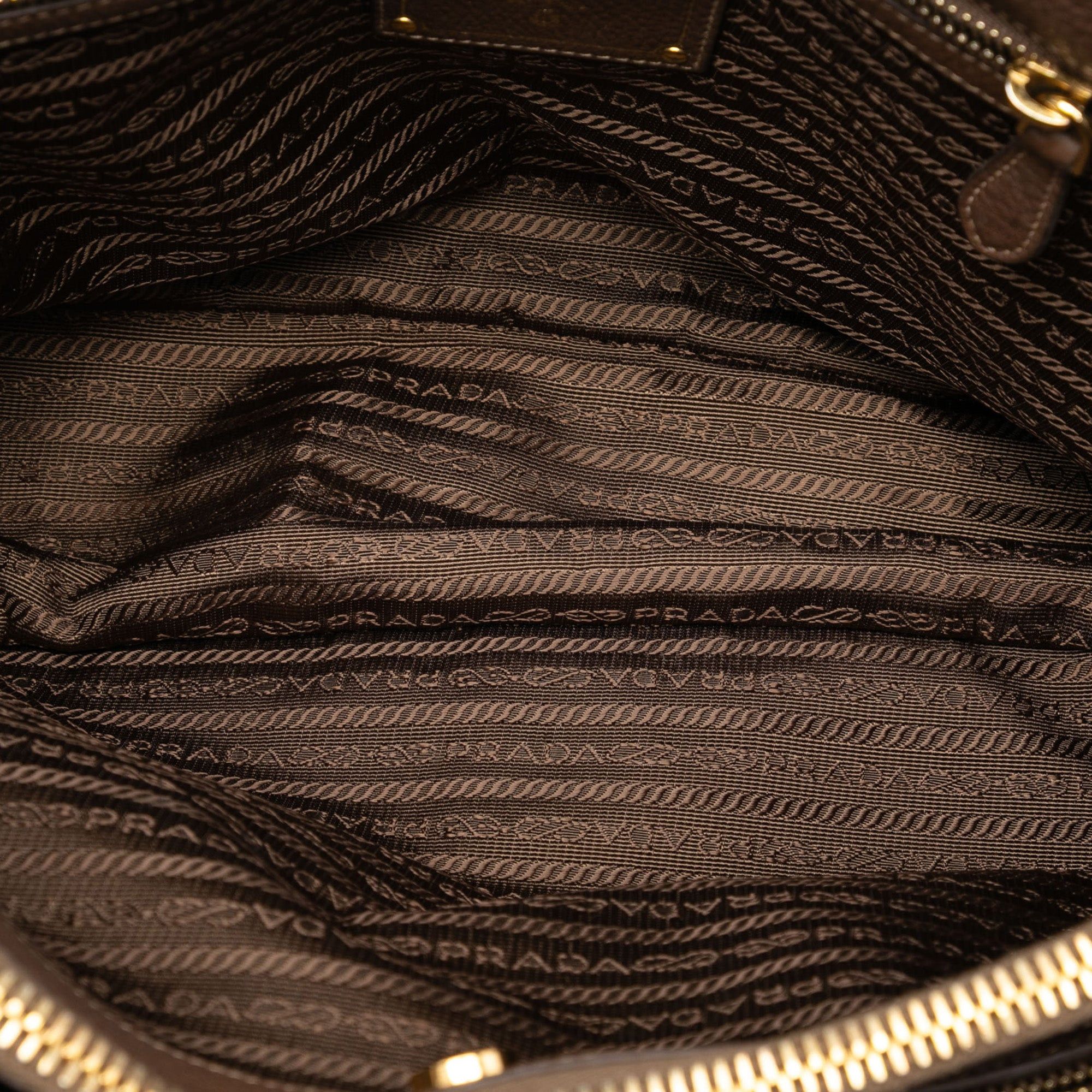 Prada Vitello Daino Trimmed Tessuto Satchel Size ONE SIZE - 4 Thumbnail