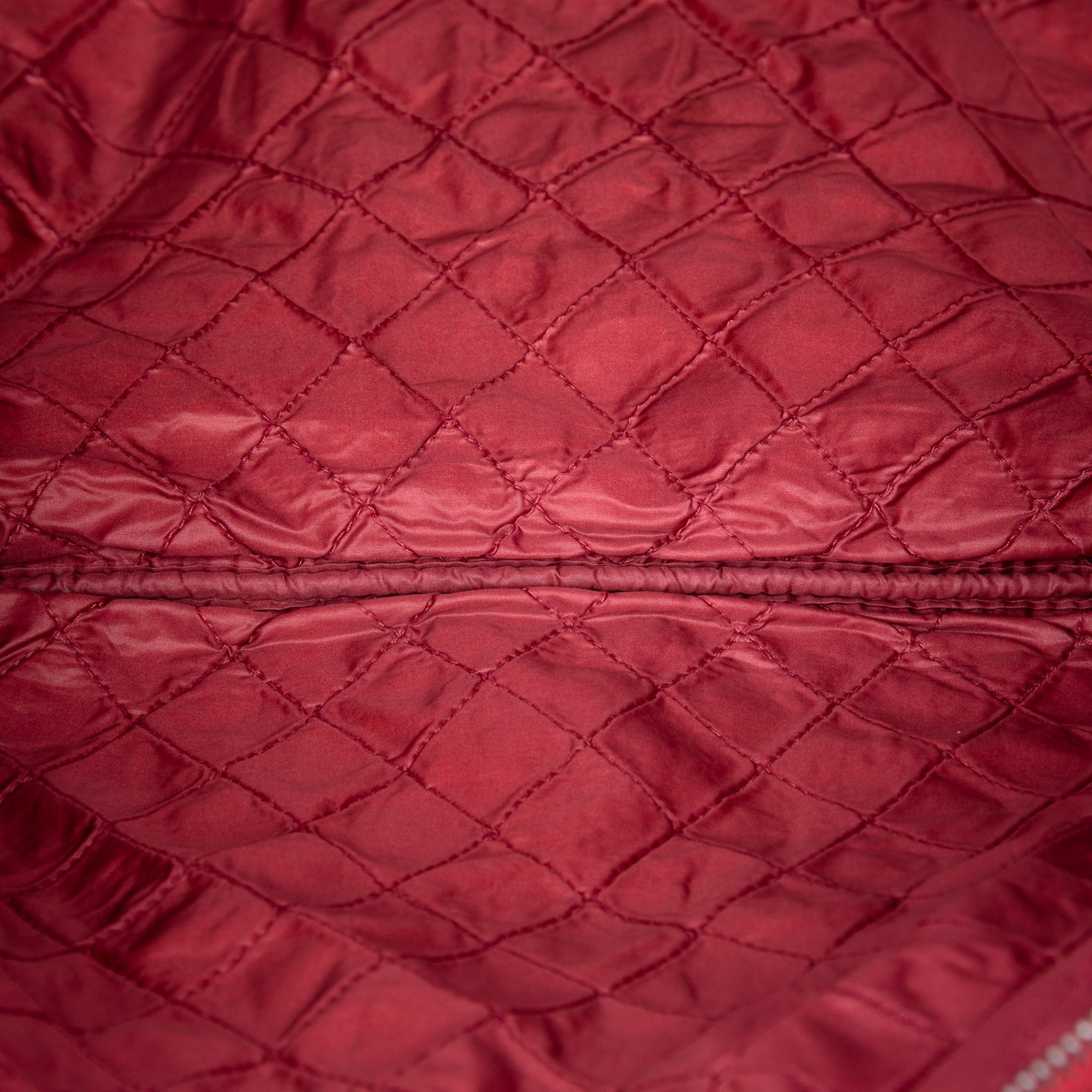 Chanel Large Quilted Patent O Case Clutch Size ONE SIZE - 4 Thumbnail