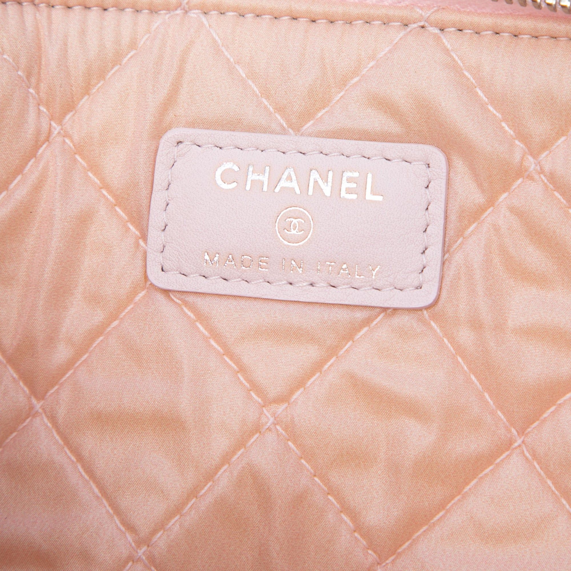 Chanel Medium Raffia Deauville O Case Clutch Size ONE SIZE - 5 Thumbnail
