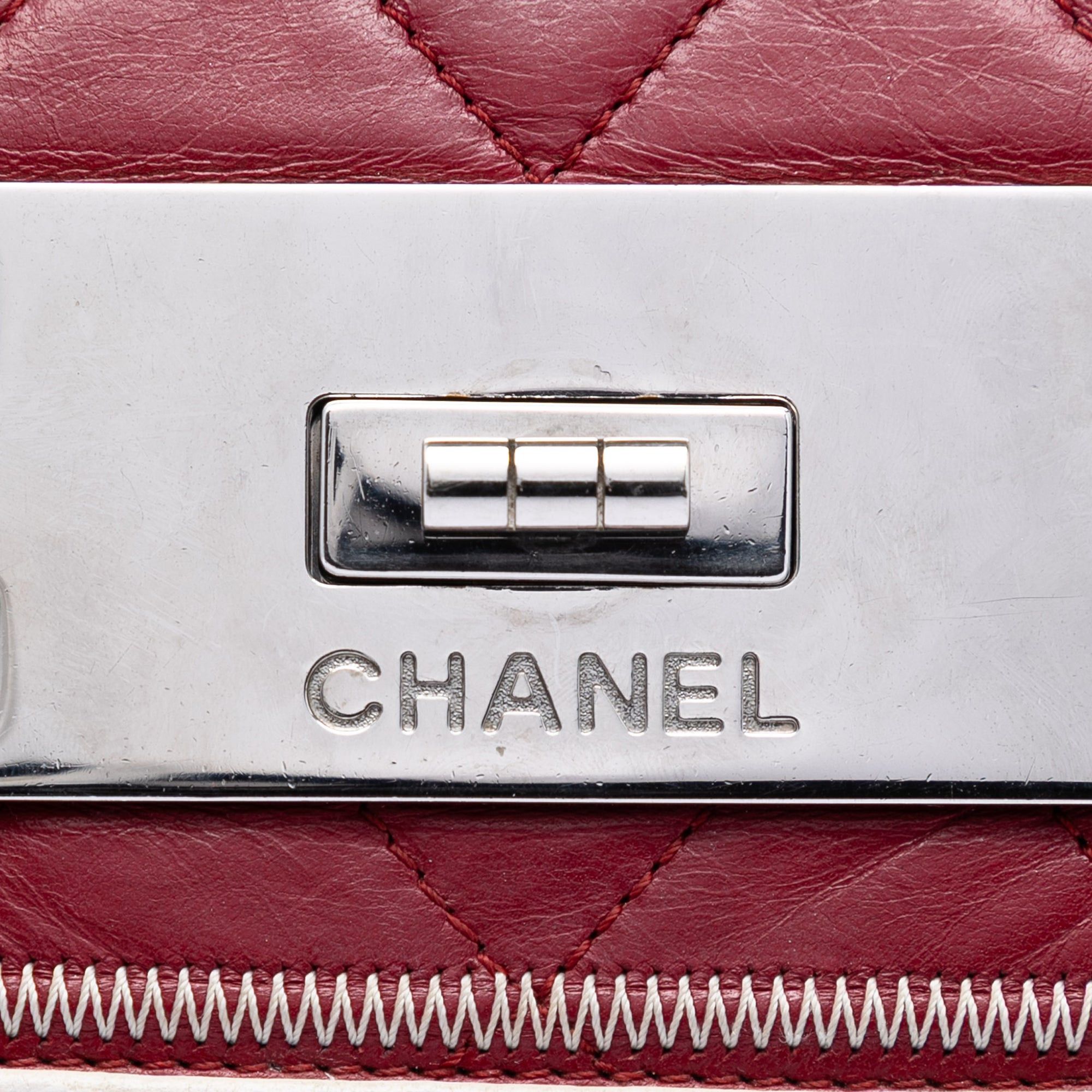Chanel Quilted Aged Lambskin Reissue 2.55 East West Flap Size ONE SIZE - 5 Thumbnail
