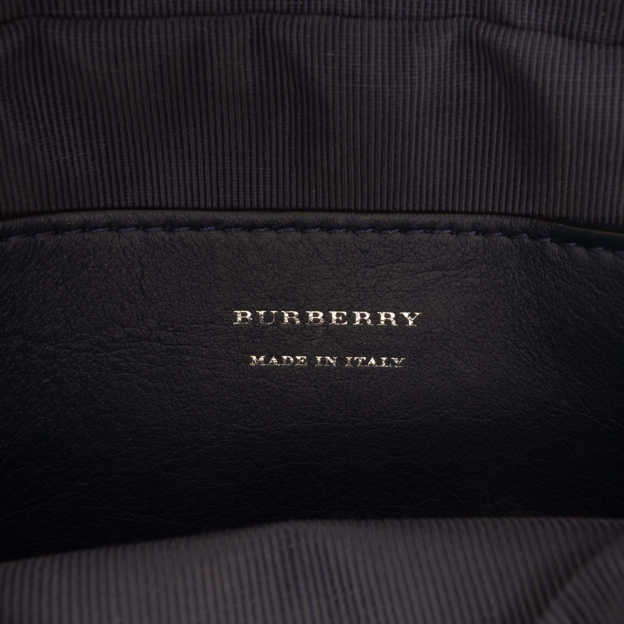 Burberry 1983 Knight Check Canvas and Calfskin Link Camera Bag Size ONE SIZE - 5 Thumbnail