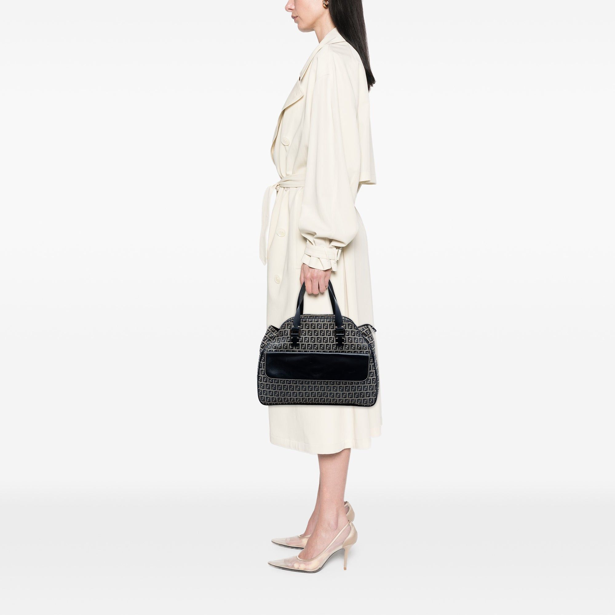 Fendi Zucchino Canvas Handbag Size ONE SIZE - 6 Thumbnail