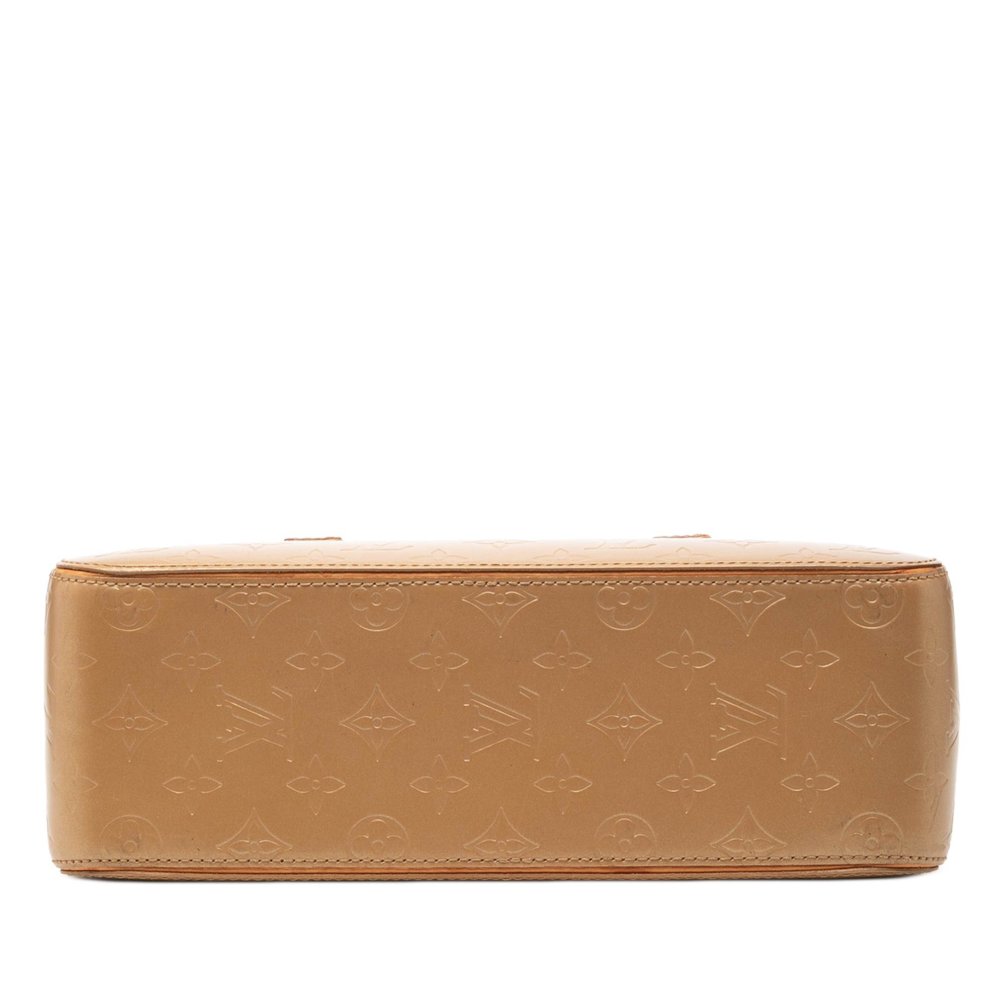 Louis Vuitton Monogram Mat Shelton Size ONE SIZE - 3 Thumbnail