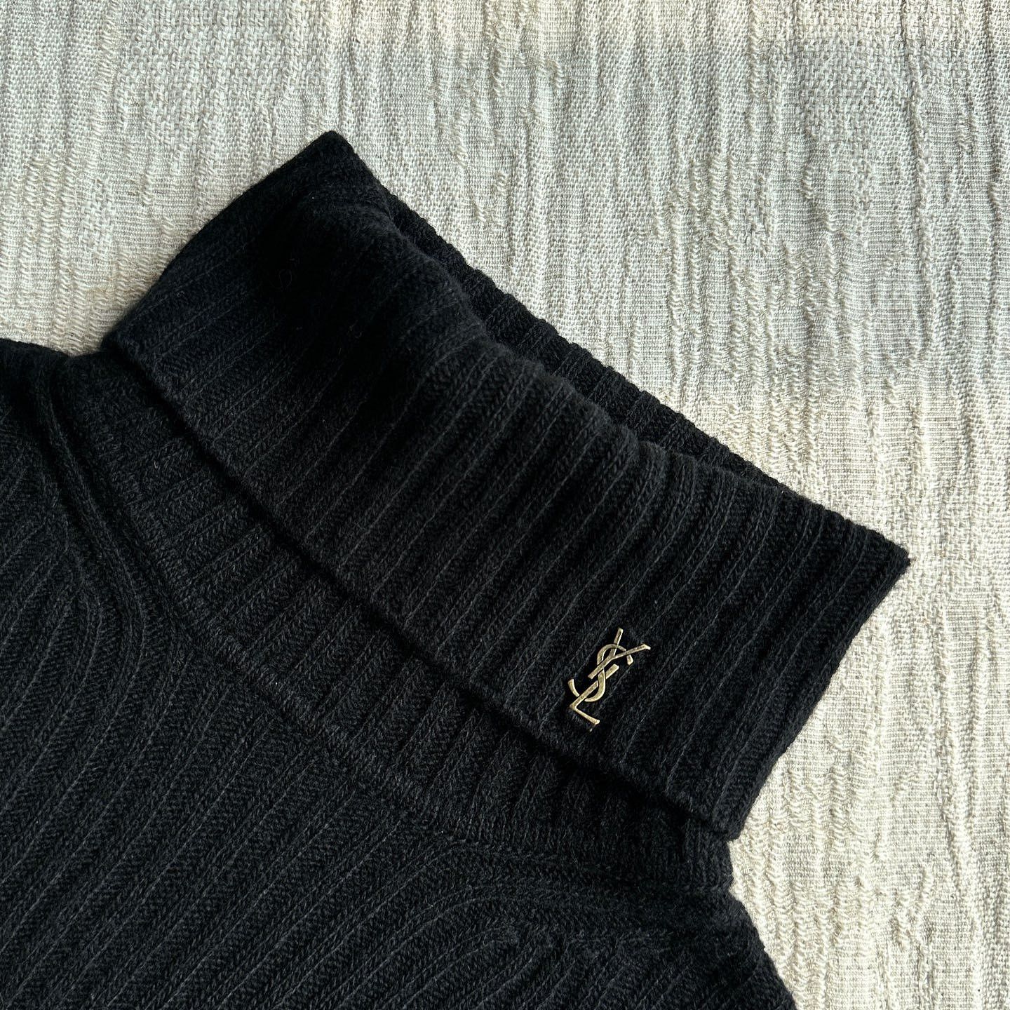 Saint Laurent Paris Saint Laurent YSL Logo Ribbed Turtleneck Sweater Size M Size M / US 6-8 / IT 42-44 - 6 Thumbnail