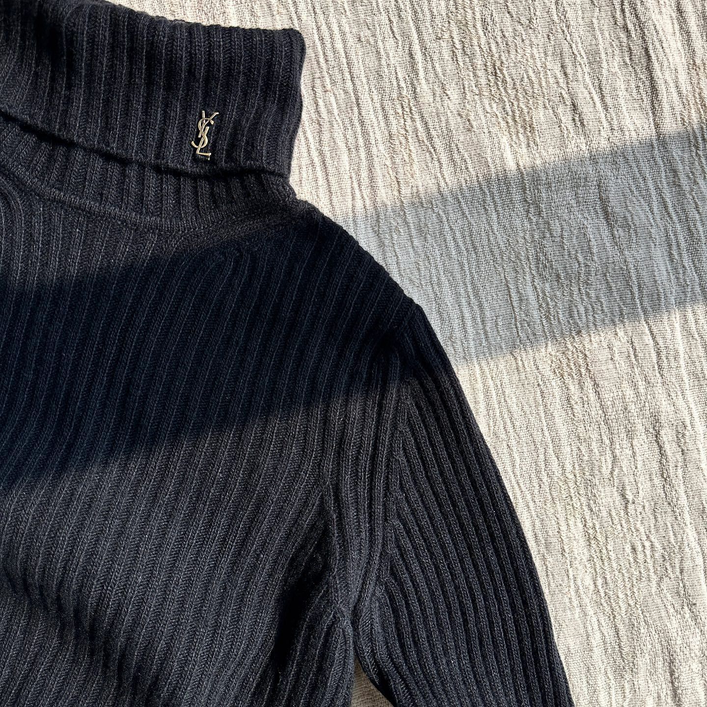 Saint Laurent Paris Saint Laurent YSL Logo Ribbed Turtleneck Sweater Size M Size M / US 6-8 / IT 42-44 - 5 Thumbnail