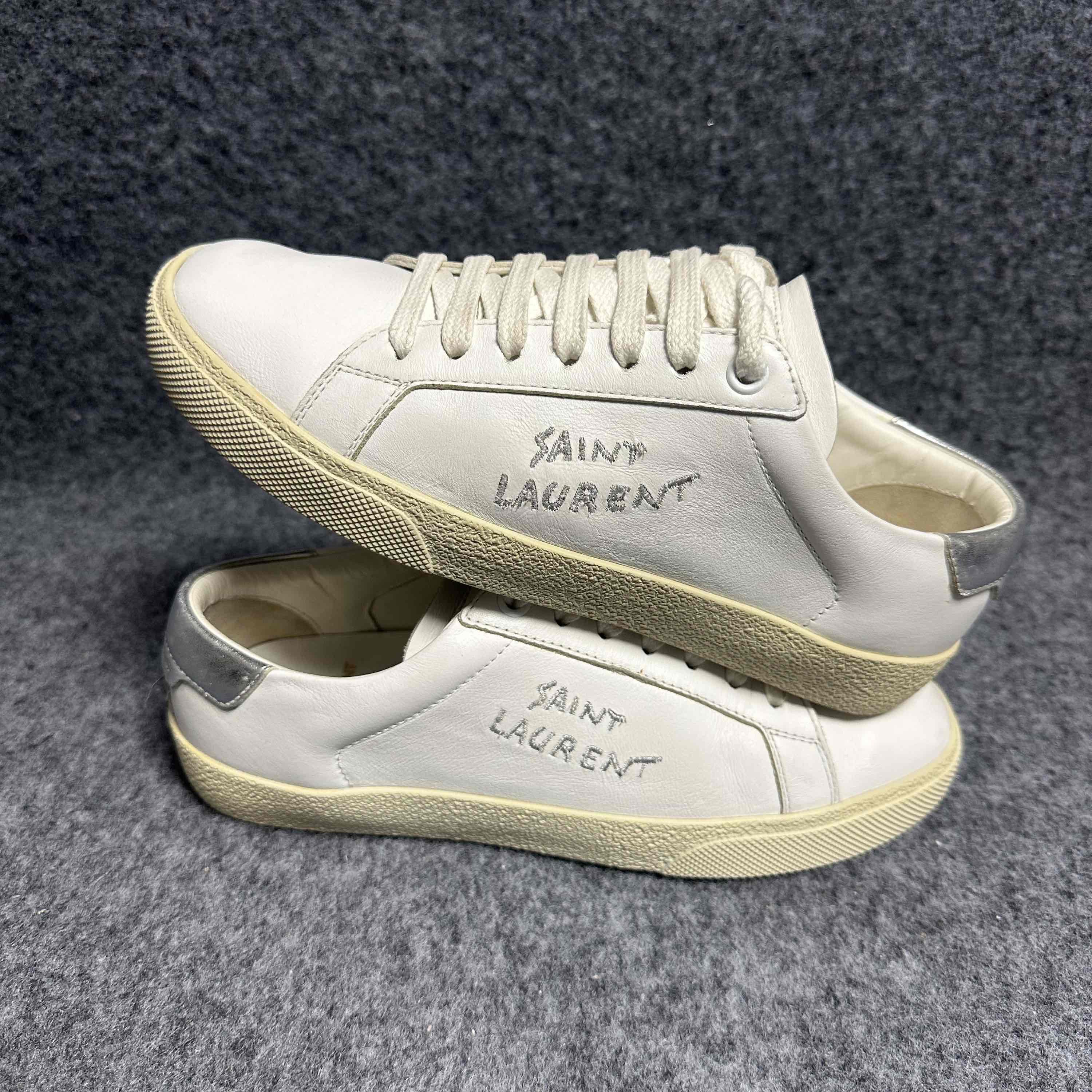 Saint Laurent Paris Saint Laurent White Leather Low-Top Sneakers Size 35 Size US 5 / IT 35 - 7 Thumbnail