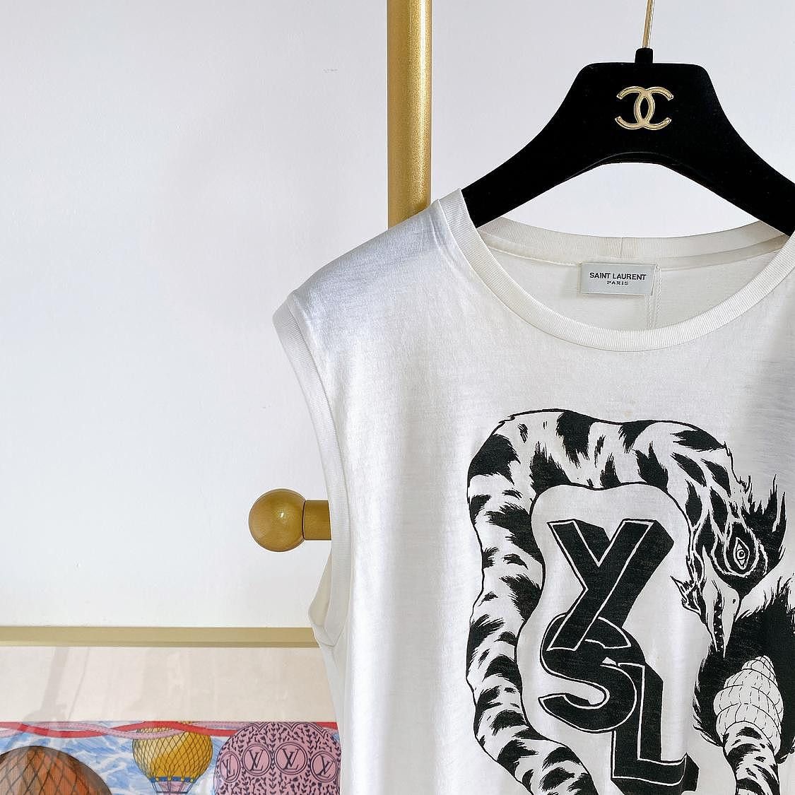 Saint Laurent Paris Saint Laurent Graphic Logo Tank Top Size S Size S / US 4 / IT 40 - 5 Thumbnail