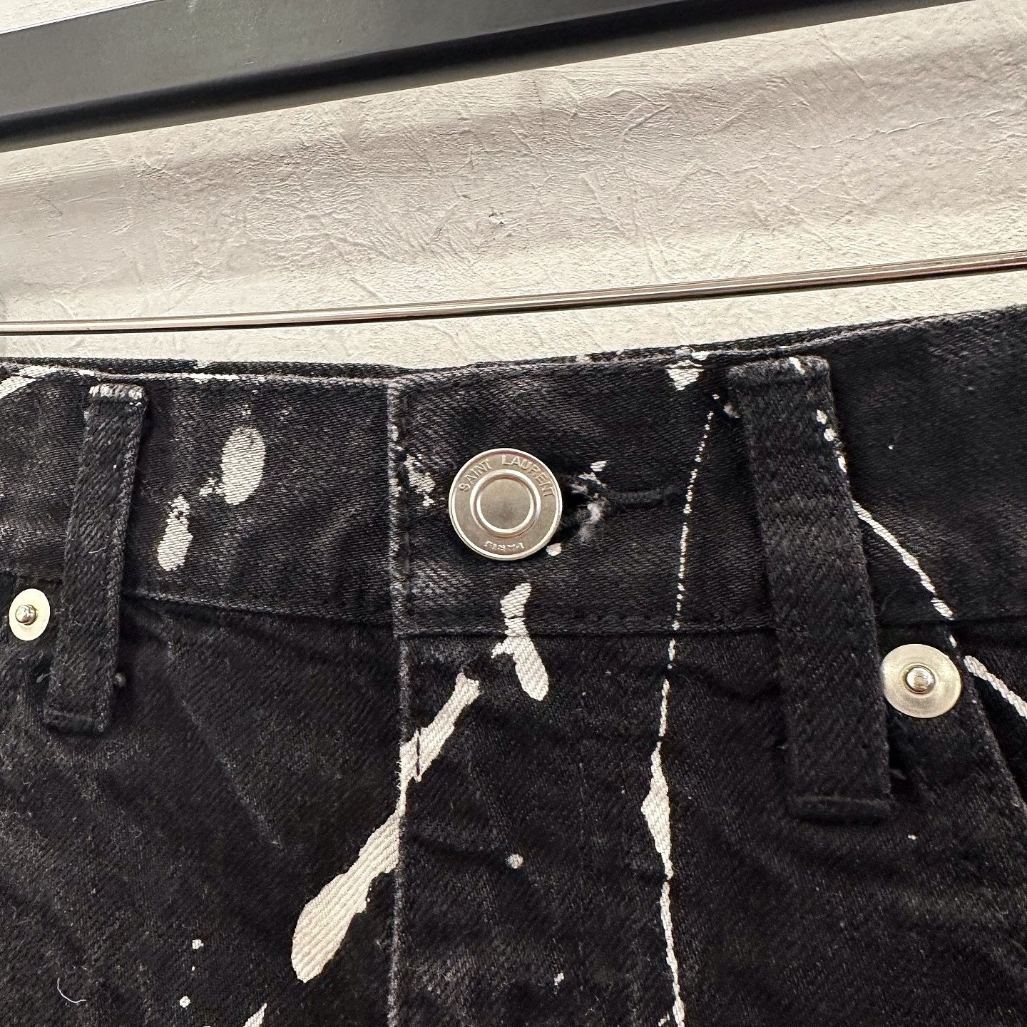 Saint Laurent Paris Saint Laurent Paint Splatter Denim Shorts 28 Size 28" / US 6 / IT 42 - 8 Thumbnail