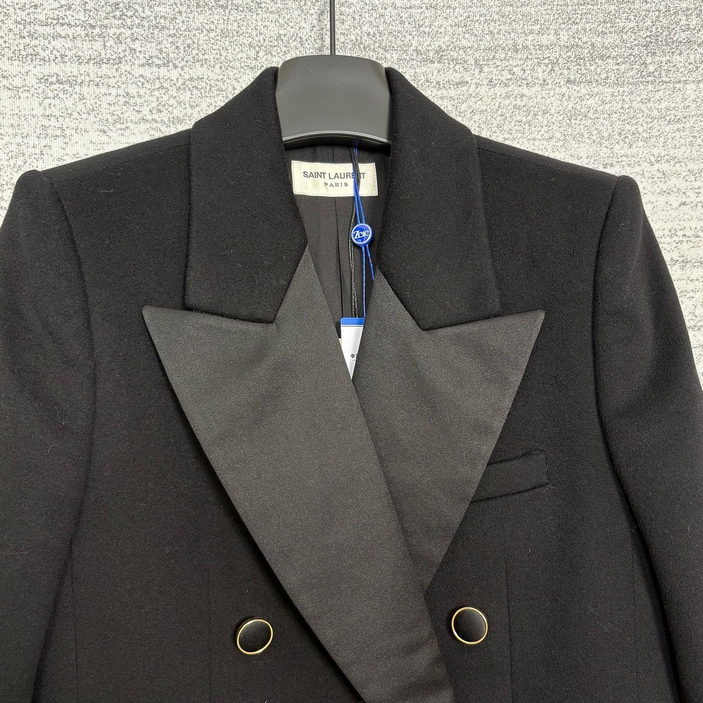 Saint Laurent Paris Saint Laurent Double-Breasted Wool Blazer Size 34 Size XS / US 0-2 / IT 36-38 - 6 Thumbnail