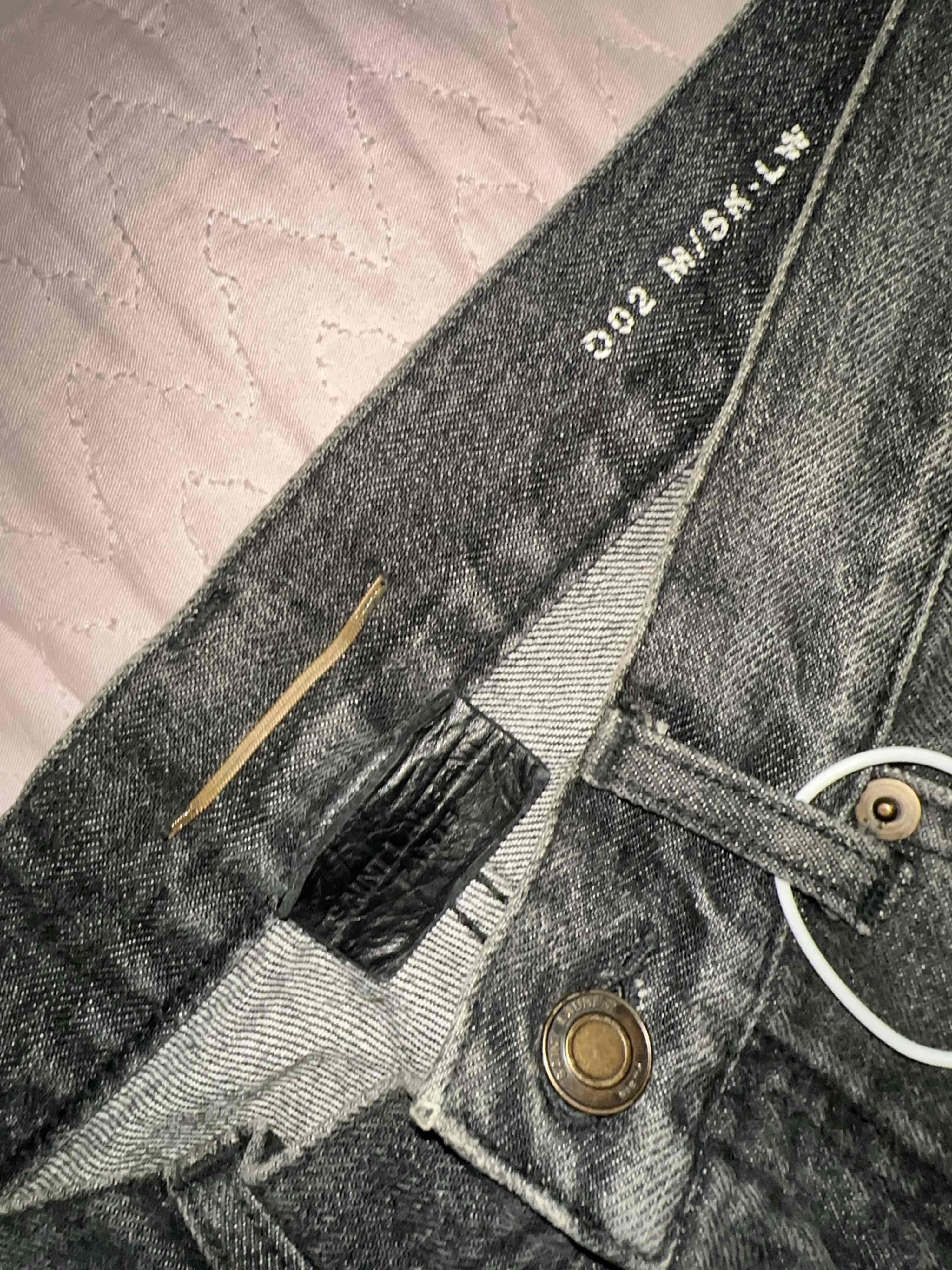 Saint Laurent Paris Saint Laurent Distressed Denim Jeans Size 32 Size US 32 / EU 48 - 3 Thumbnail