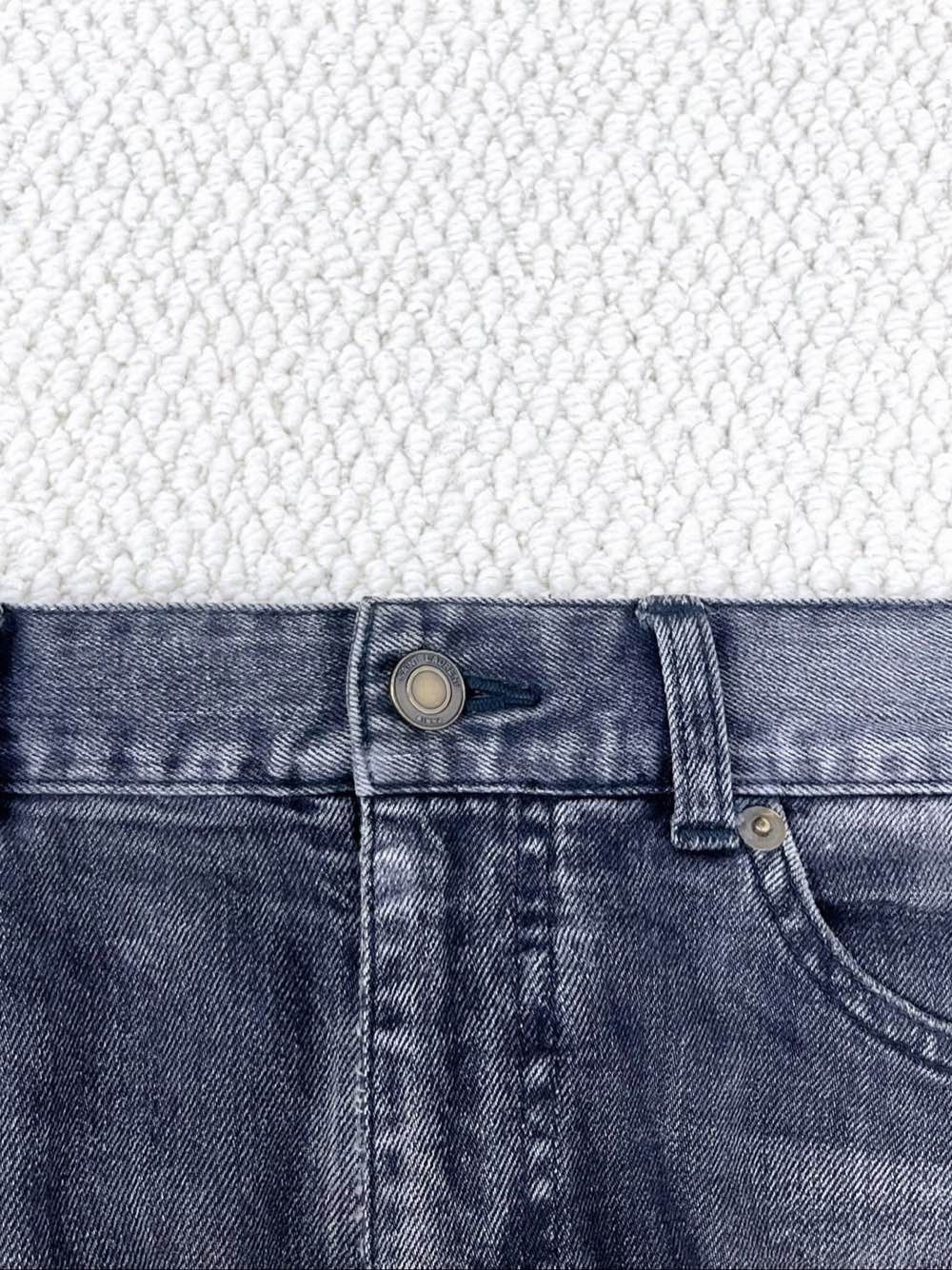 Saint Laurent Paris Saint Laurent D02 Distressed Denim Jeans Size 31 Size US 31 - 5 Thumbnail