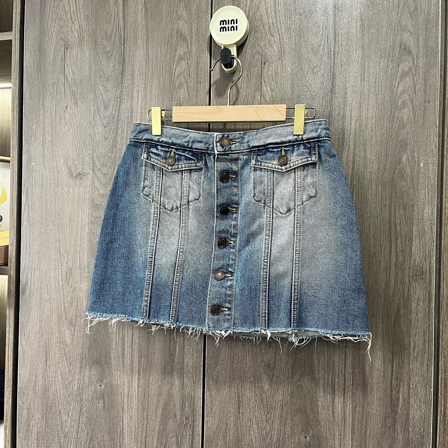 Saint Laurent Paris Saint Laurent Button Front Mini Skirt Size 27 Size 27" / US 4 / IT 40 - 6 Thumbnail