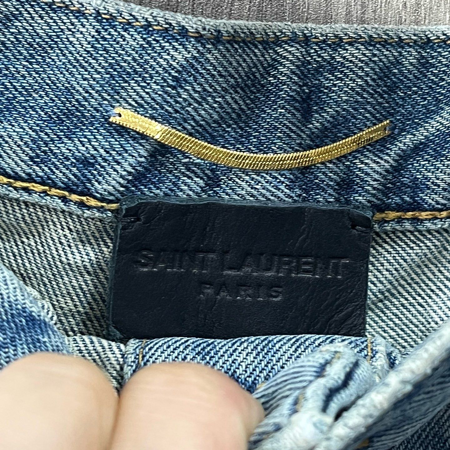 Saint Laurent Paris Saint Laurent Button Front Mini Skirt Size 27 Size 27" / US 4 / IT 40 - 3 Thumbnail