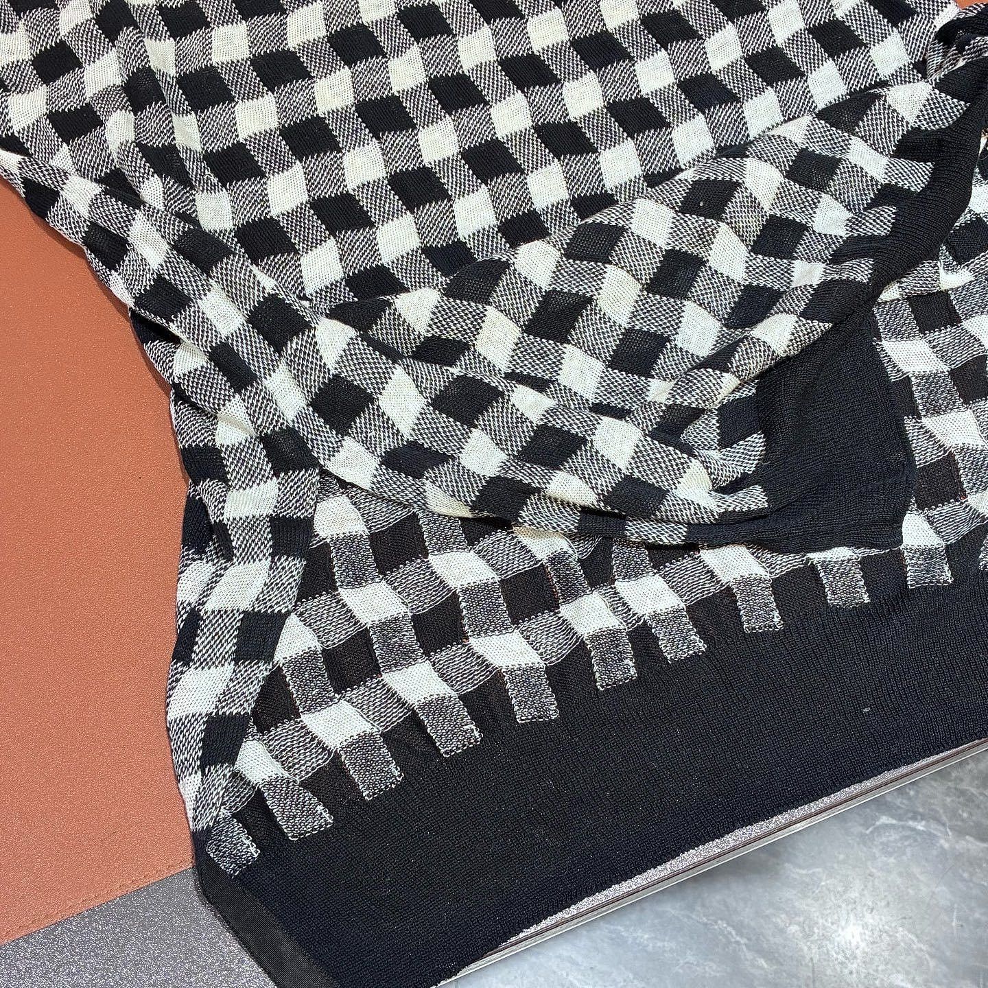 Saint Laurent Paris Saint Laurent Rive Gauche Check Knit Top Size M Size M / US 6-8 / IT 42-44 - 6 Thumbnail