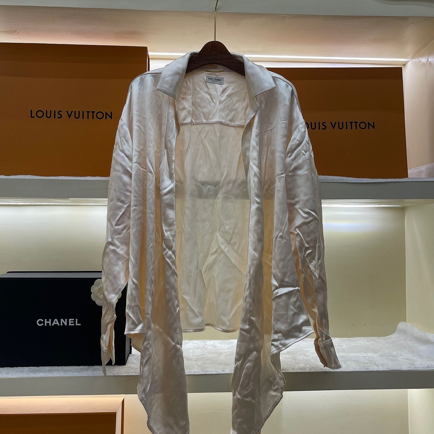 Saint Laurent Paris Saint Laurent Silk Draped Blouse Size 34 Size XS / US 0-2 / IT 36-38 - 6 Thumbnail