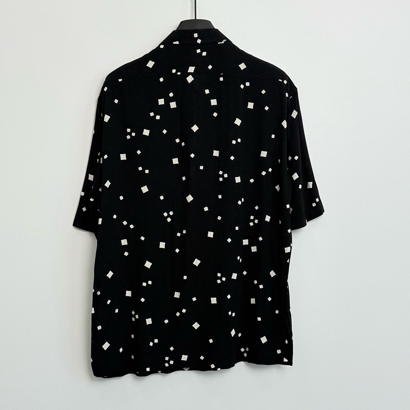Saint Laurent Paris Saint Laurent Geometric Print Button Up Shirt Size S Size US S / EU 44-46 / 1 - 2 Thumbnail