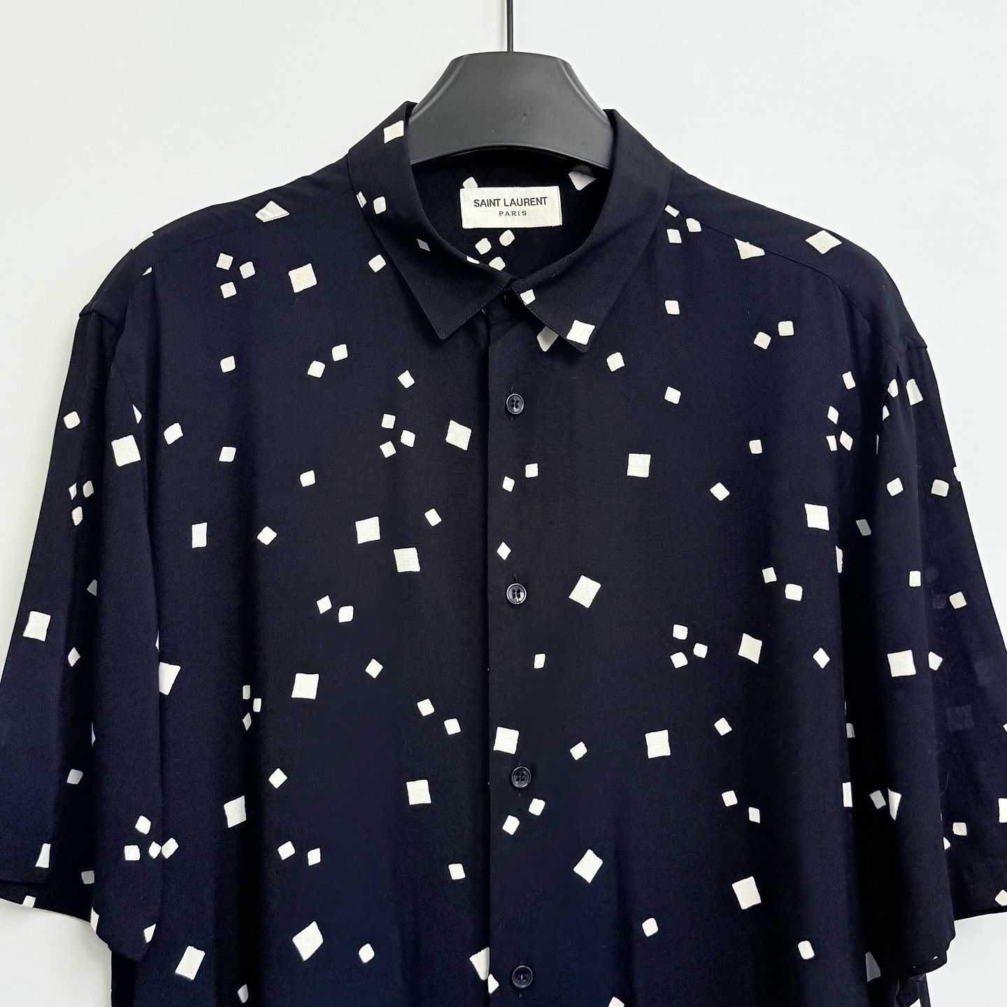 Saint Laurent Paris Saint Laurent Geometric Print Button Up Shirt Size S Size US S / EU 44-46 / 1 - 5 Thumbnail