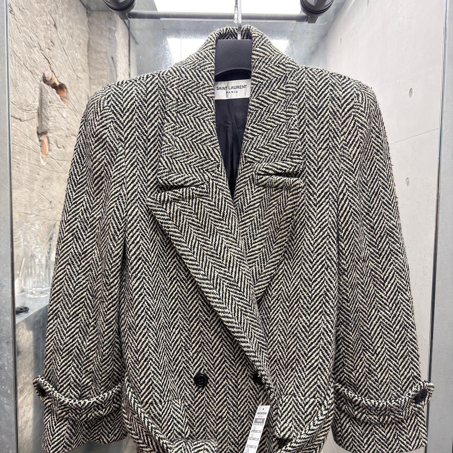 Saint Laurent Paris Saint Laurent Herringbone Wool Coat Size FR 36 Size XS / US 0-2 / IT 36-38 - 5 Thumbnail