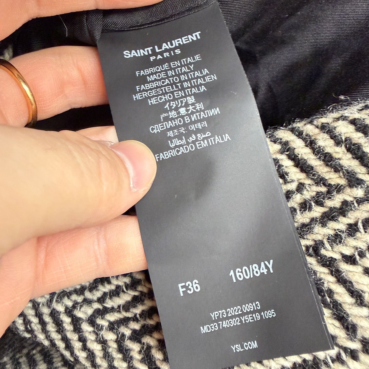 Saint Laurent Paris Saint Laurent Herringbone Wool Coat Size FR 36 Size XS / US 0-2 / IT 36-38 - 4 Thumbnail