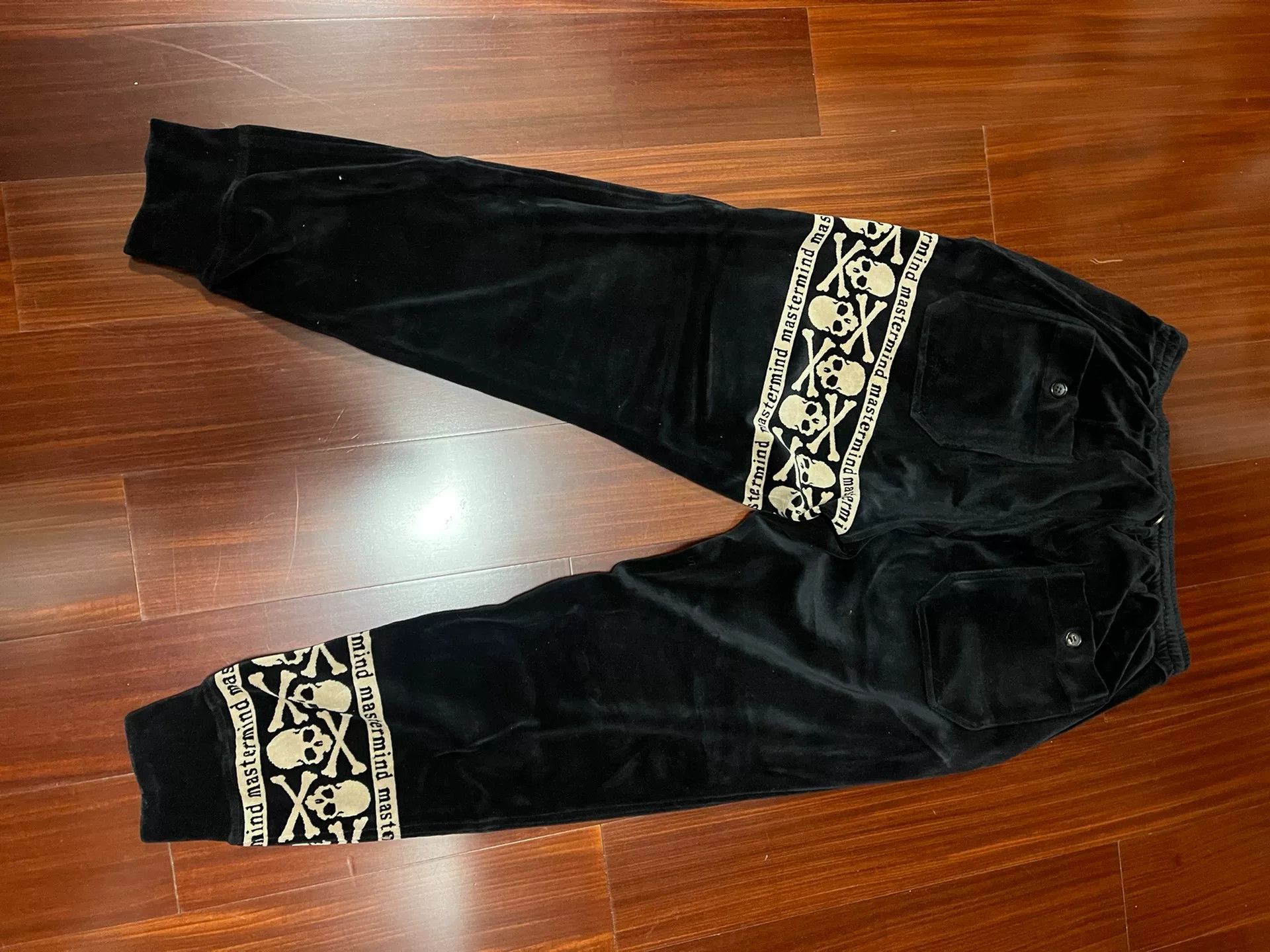 Mastermind Japan Mastermind Japan Velvet Limited Pants Size US 36 / EU 52 - 4 Thumbnail