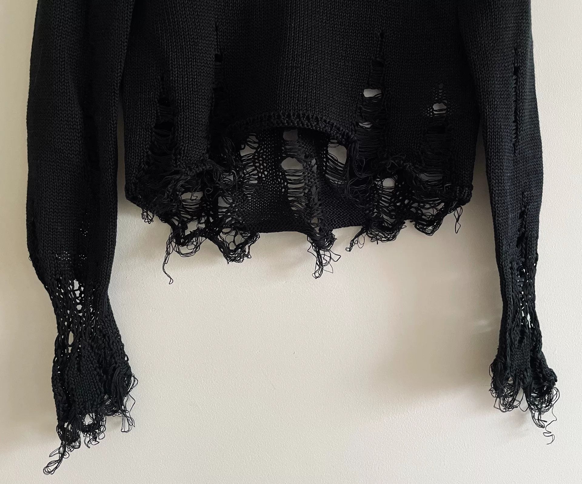 Song For The Mute Song for the Mute SS17 BEAU Distressed Cropped Knit Top Size XS / US 0-2 / IT 36-38 - 5 Thumbnail